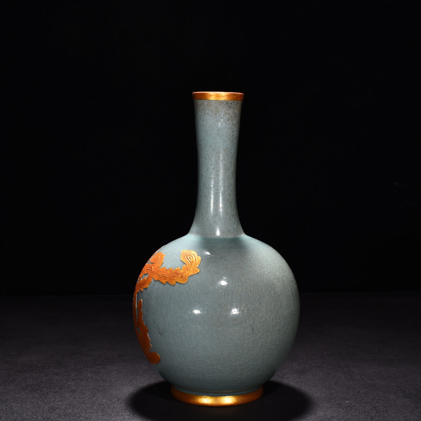 Song Dynasty Ru Kiln azure glaze gilt bile vase