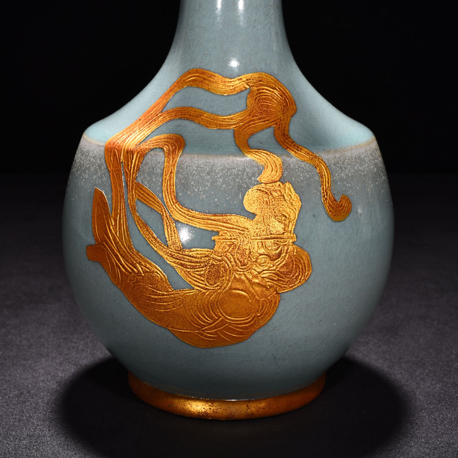Song Dynasty Ru kiln azure glazed gilt flying flask