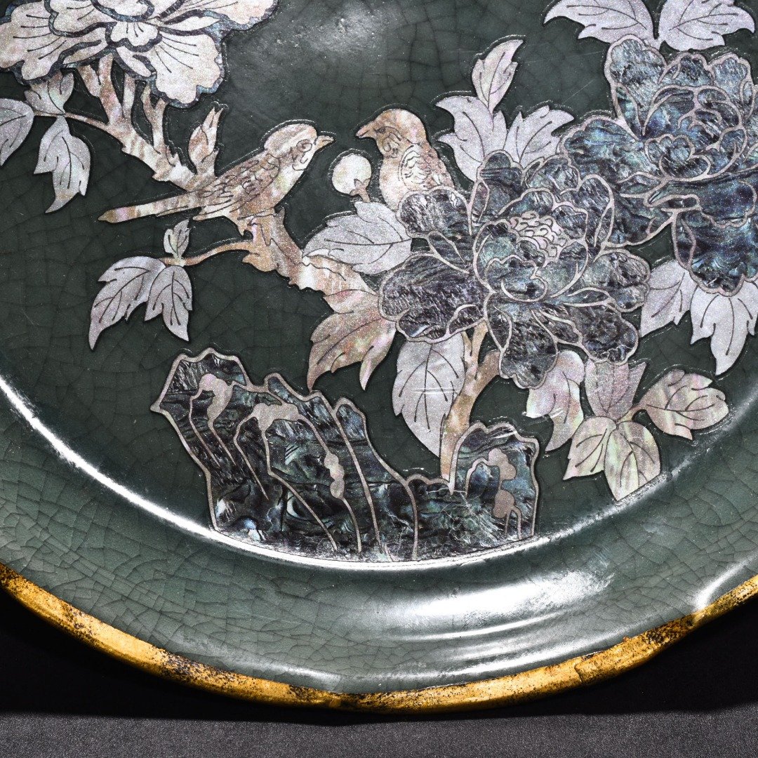 Song Dynasty Ru kiln azure glaze inlaid mouth plate