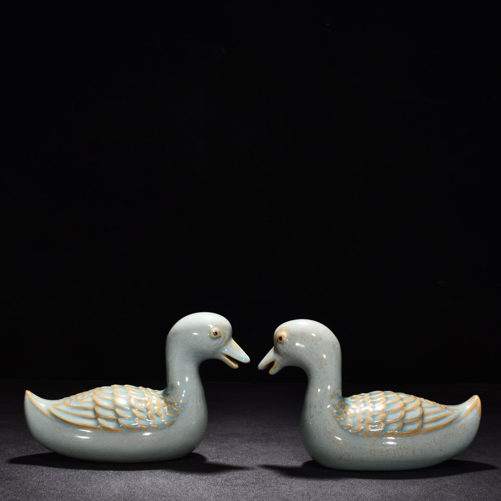 Song Dynasty Ru Kiln azure glaze mandarin duck
