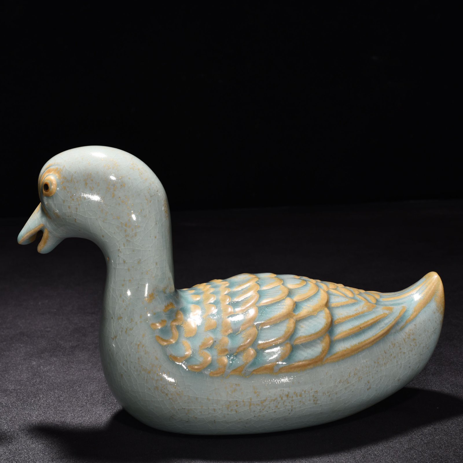 Song Dynasty Ru Kiln azure glaze mandarin duck