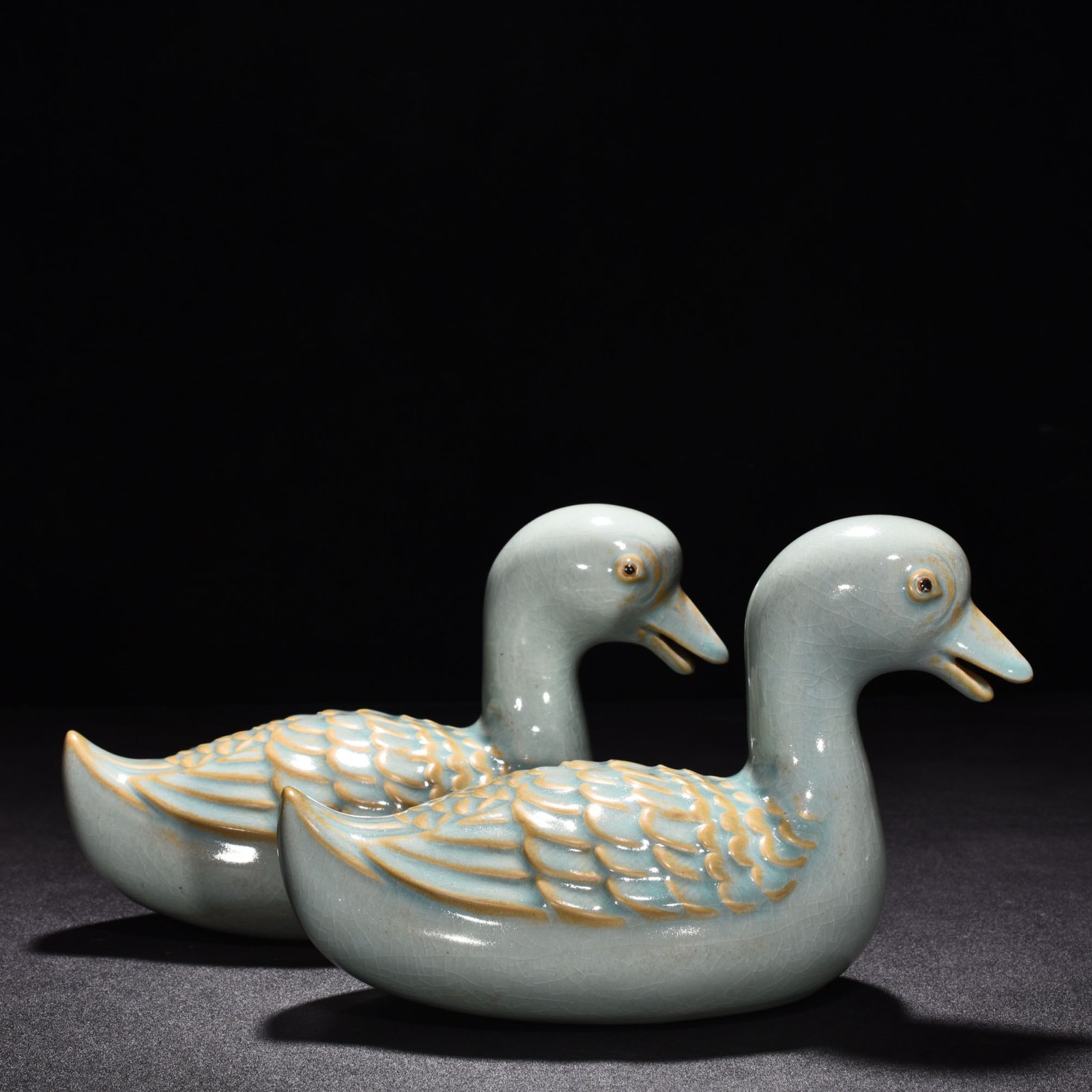 Song Dynasty Ru Kiln azure glaze mandarin duck
