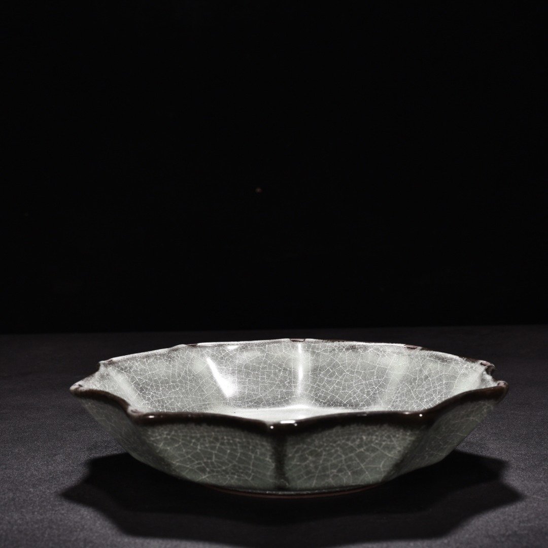 Song Dynasty Xikou official kiln Kuikou washer