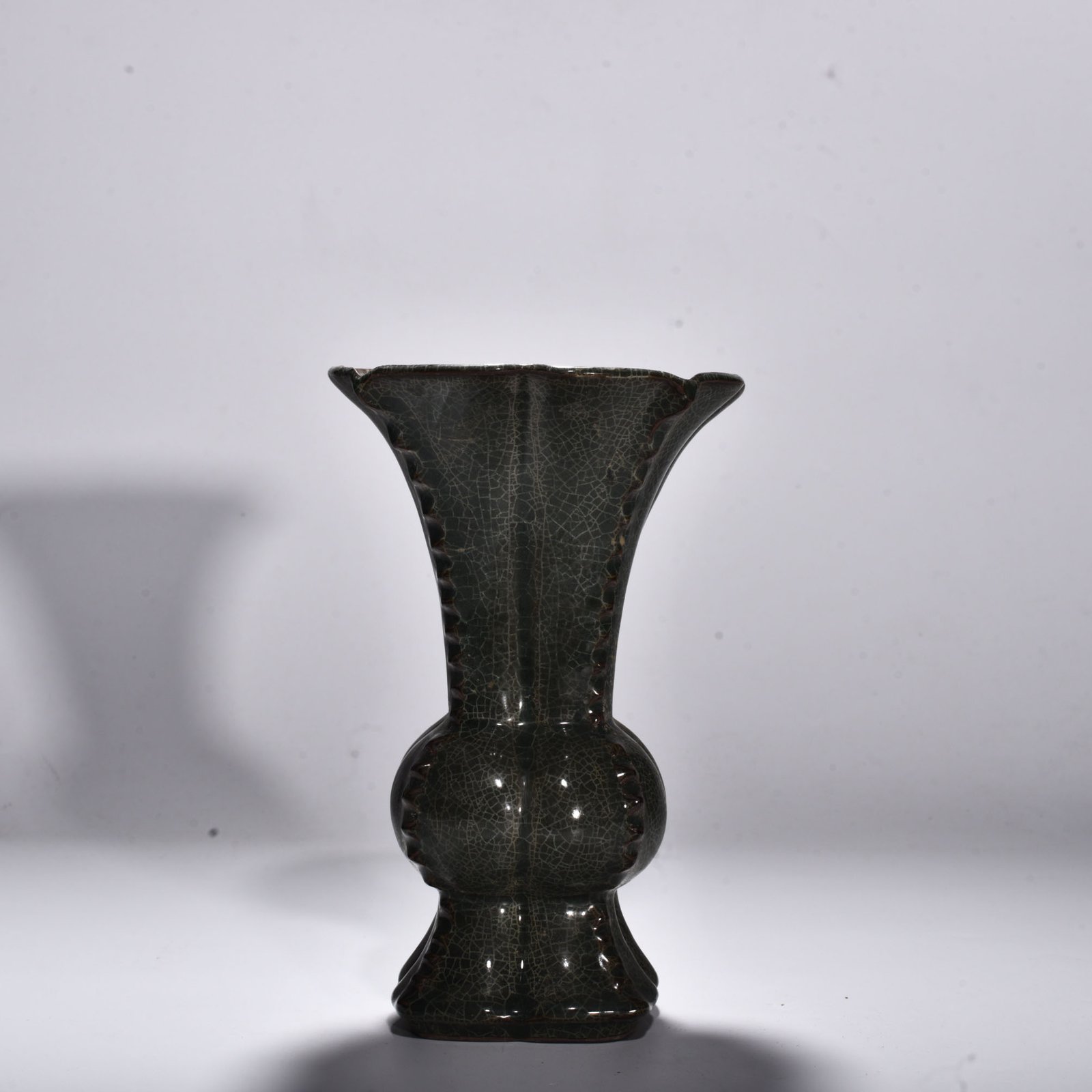 Song Dynasty Xikou kiln square flower goblet