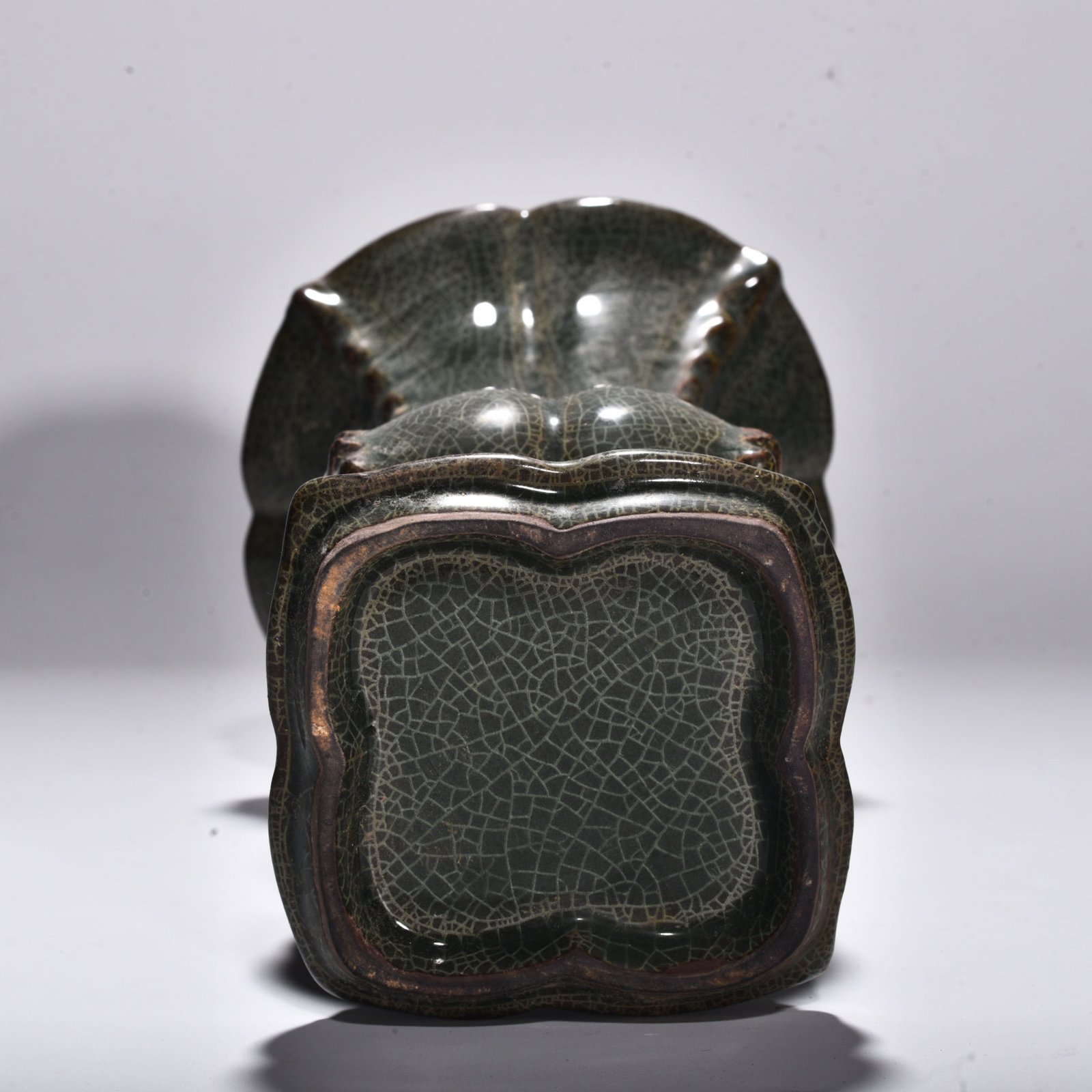 Song Dynasty Xikou kiln square flower goblet
