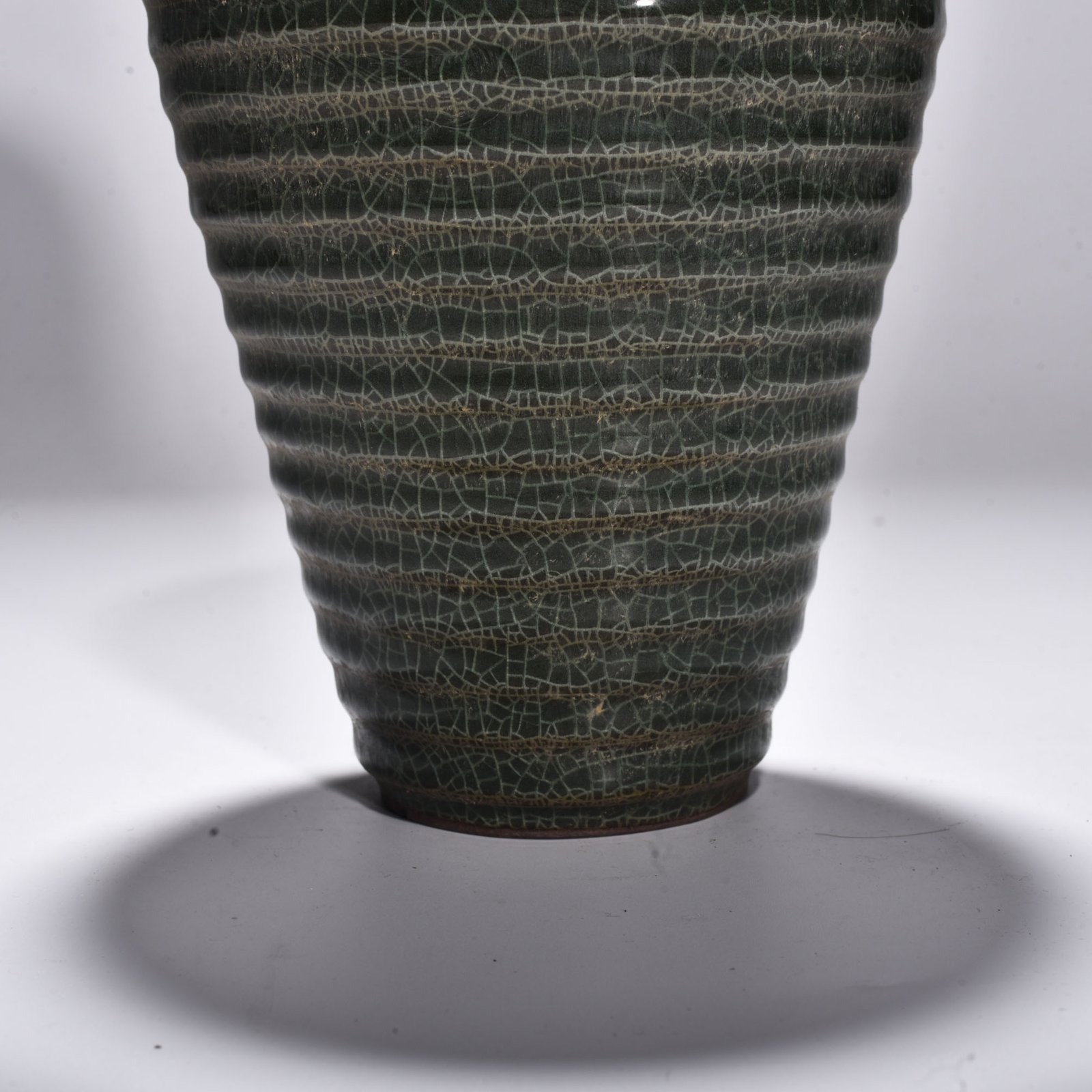 Song Dynasty Xikou kiln dazzling pattern plum vase