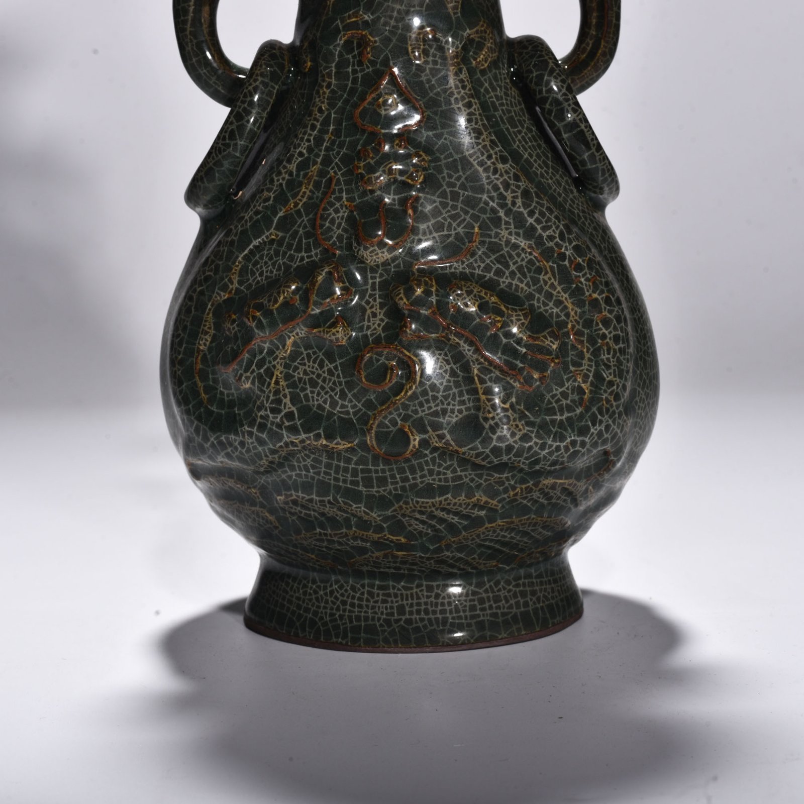 Song Dynasty Xikou kiln dragon pattern amphorae