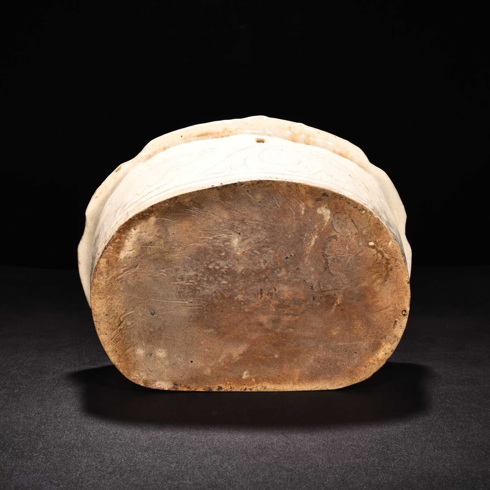 Song Dynasty Cizhou kiln pearl and flower pattern pillow