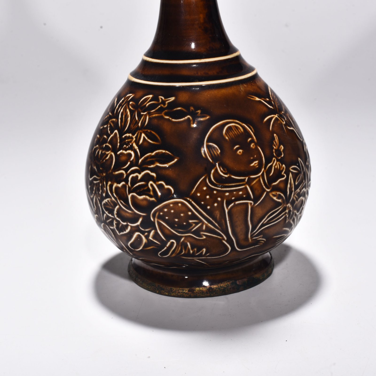 Song Dynasty official Dingying Garlic vase with pattern
