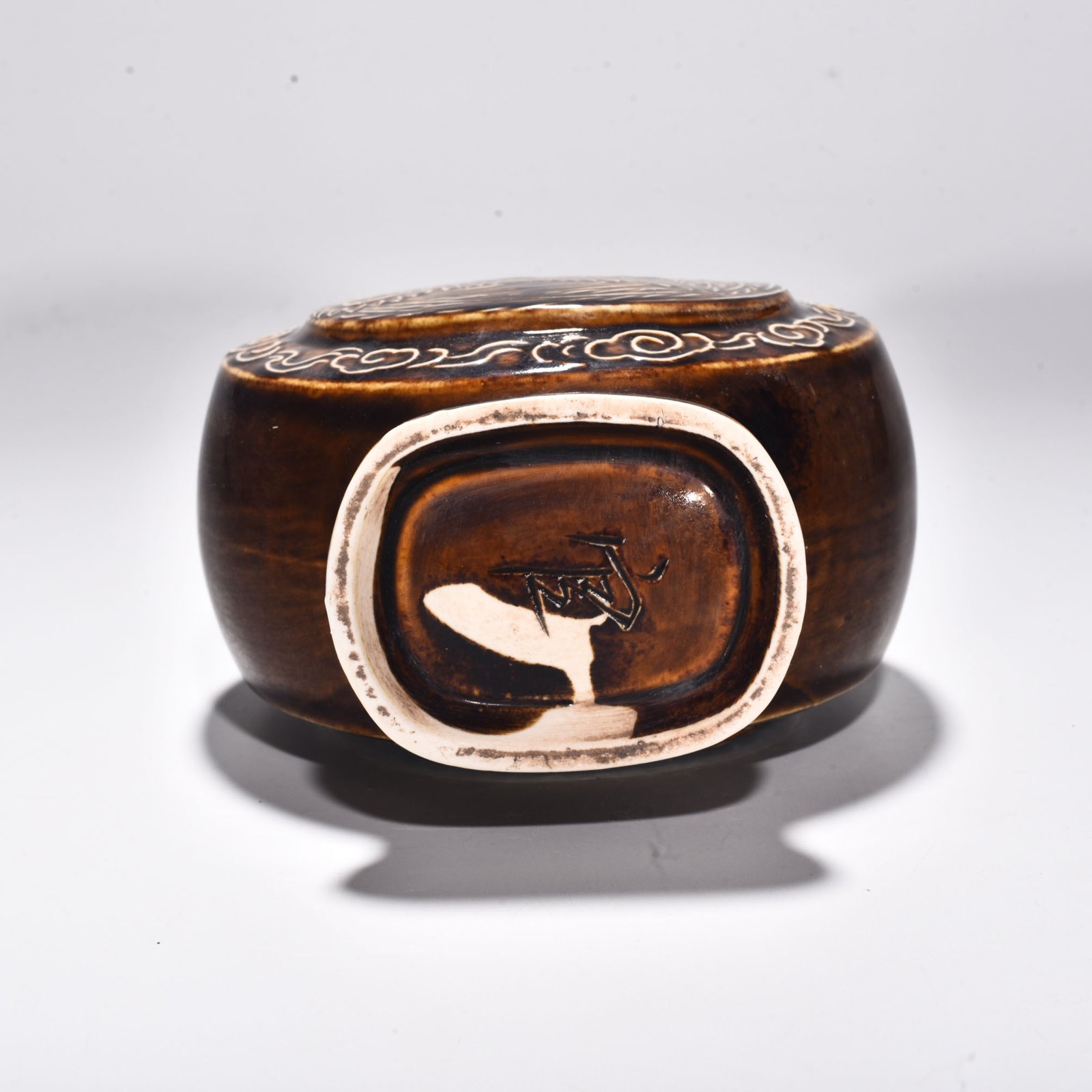 Song Dynasty official Ziding round phoenix pattern flat vase