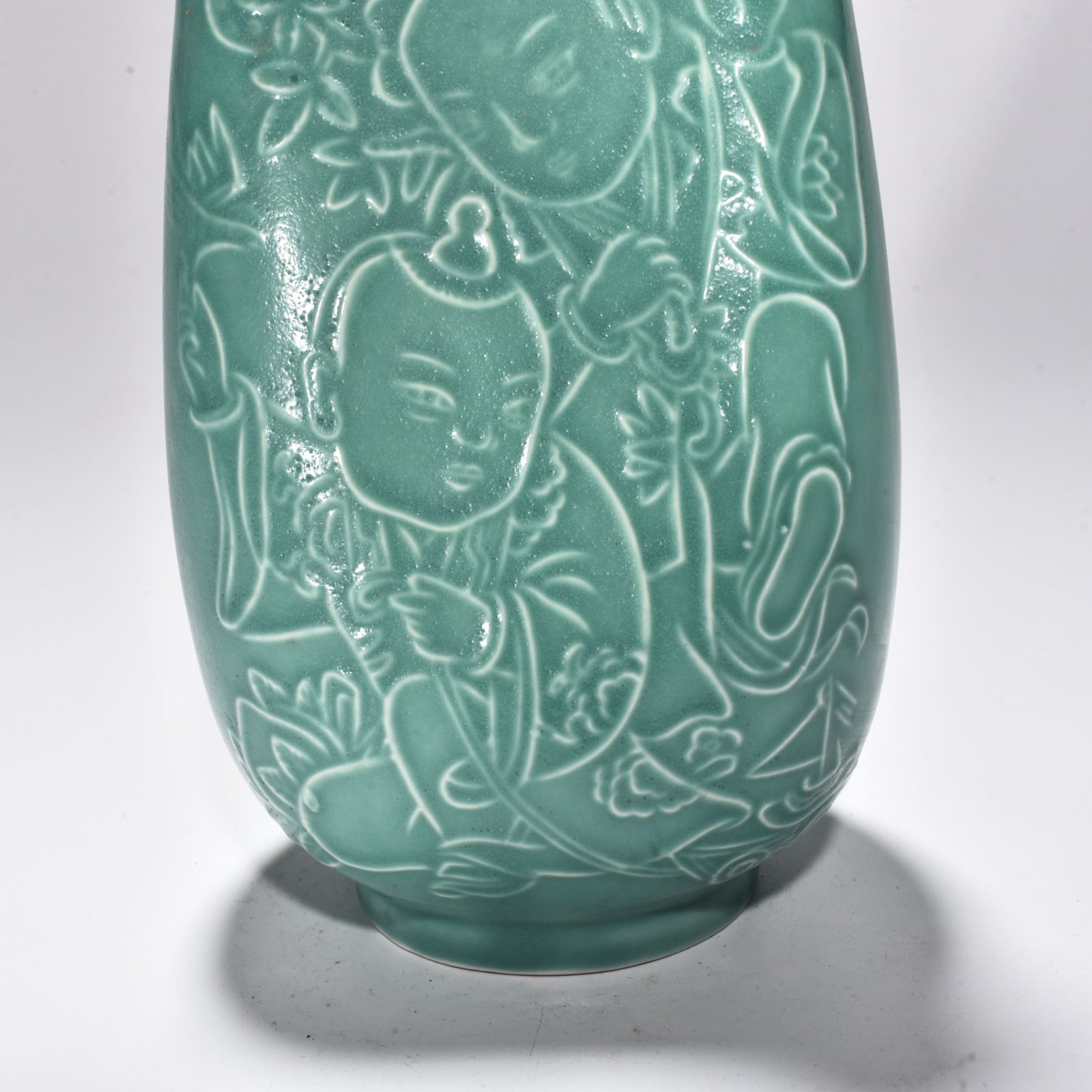 Song Dynasty official green Dingying play pattern leather bag flat pot