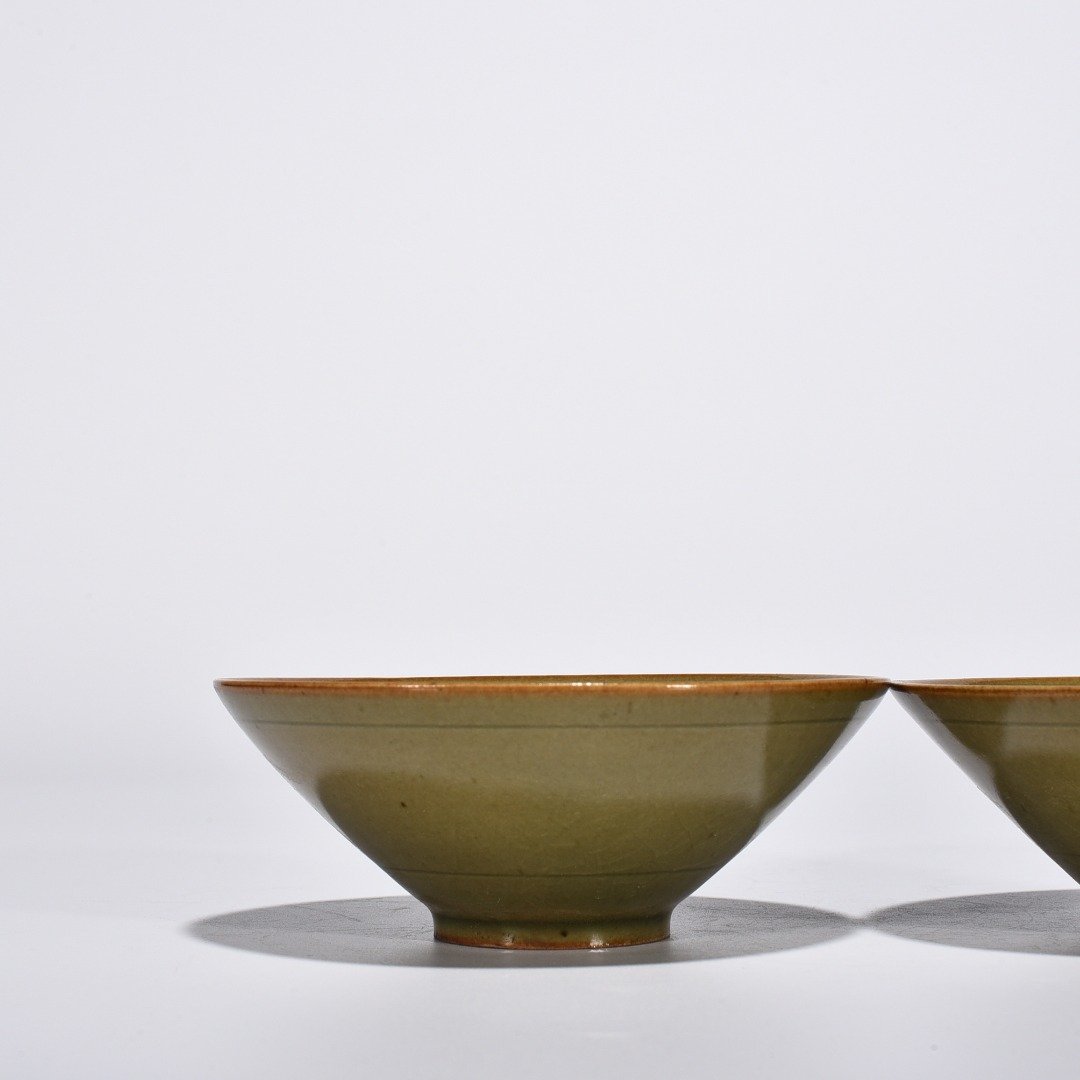 Song Dynasty Yaozhou kiln celadon deep cut panda bamboo hat cup