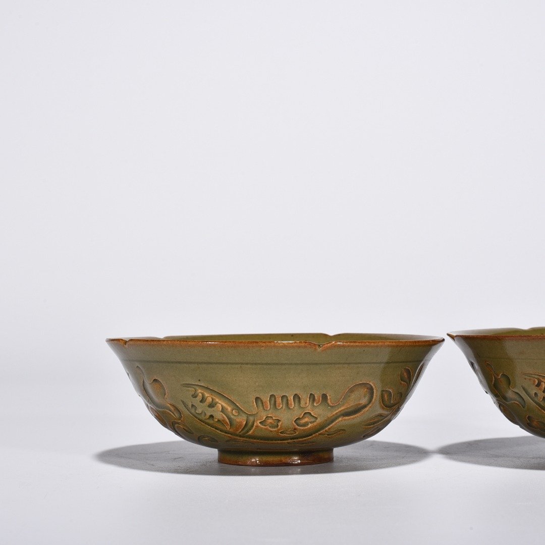 Song Dynasty Yaozhou kiln celadon cup with deep fish and algae pattern