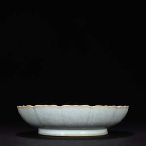 Song Dynasty Junru Sky Blue Glazed Lotus Petal Plate