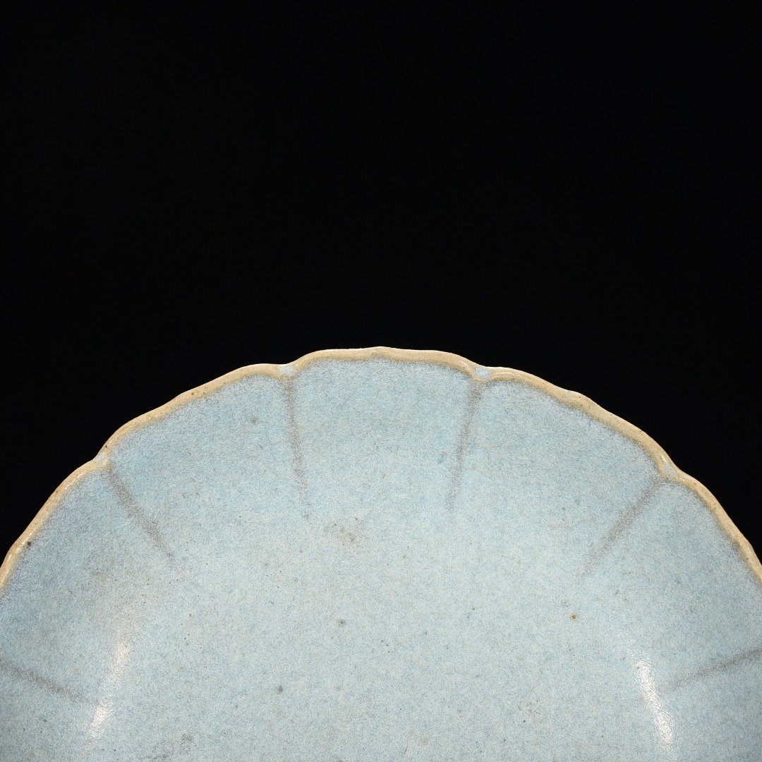 Song Dynasty Junru Sky Blue Glazed Lotus Petal Plate