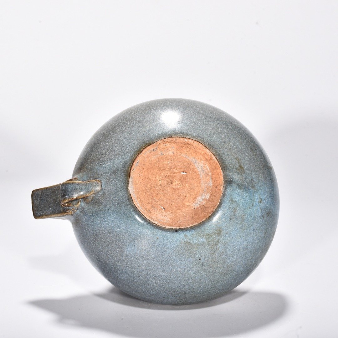 Song Dynasty Jun kiln sky blue glaze bowl