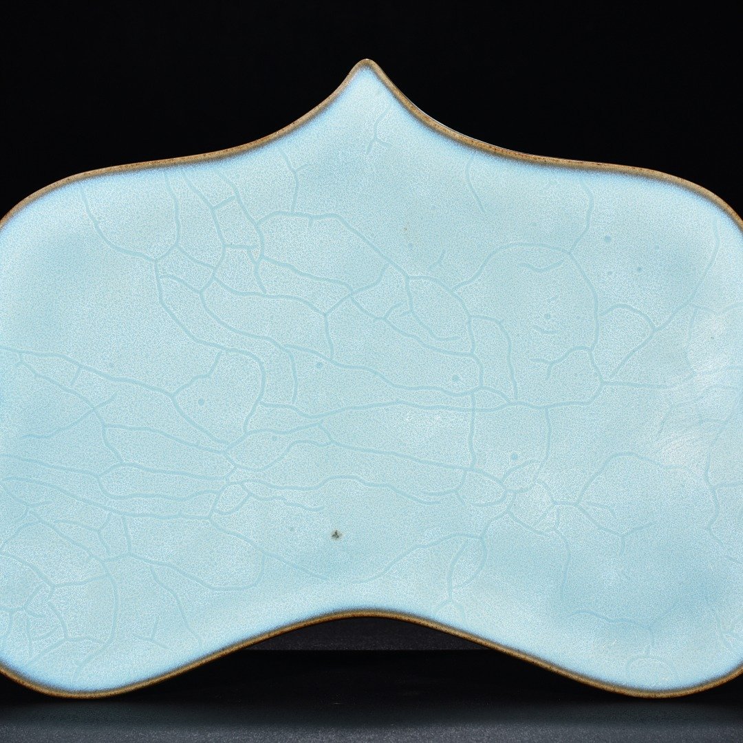 Song Dynasty Jun kiln azure glaze chicken heart pillow