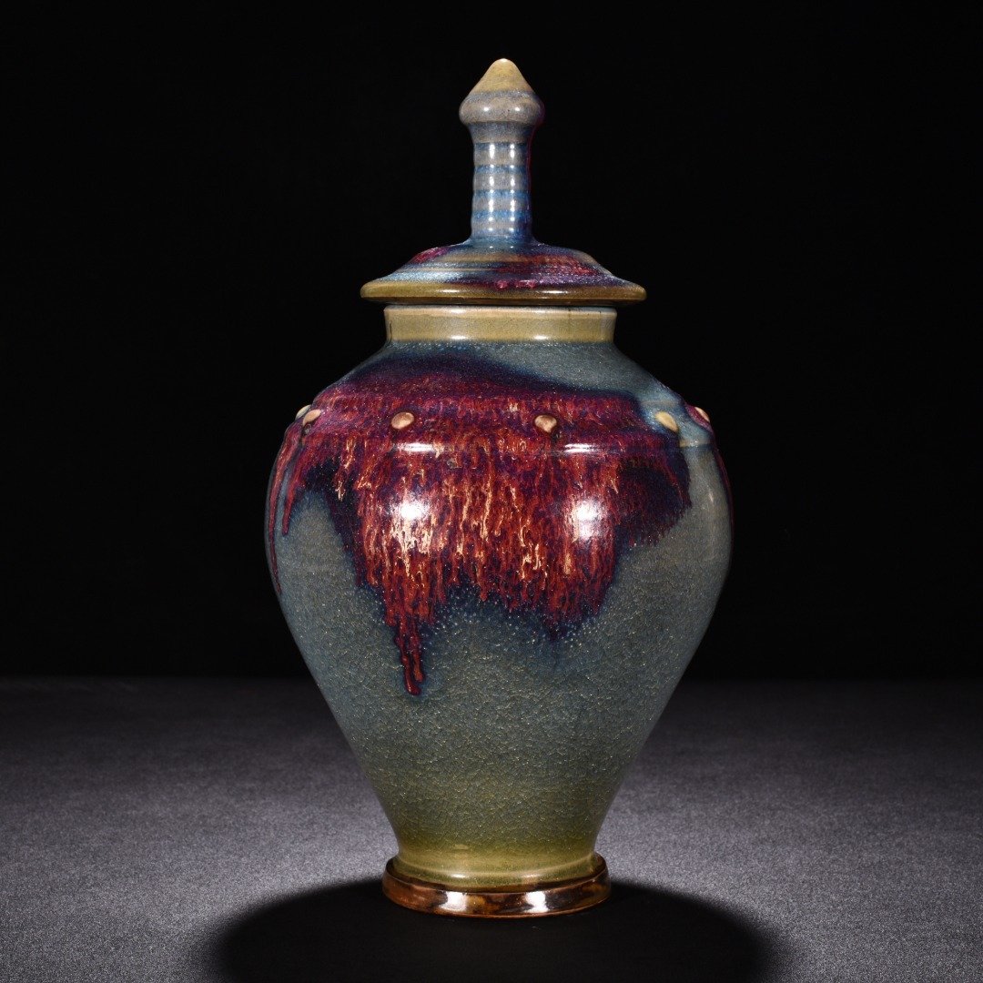 Song Dynasty Jun kiln obsidian rose red glaze jar
