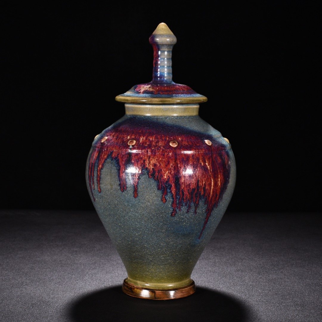 Song Dynasty Jun kiln obsidian rose red glaze jar