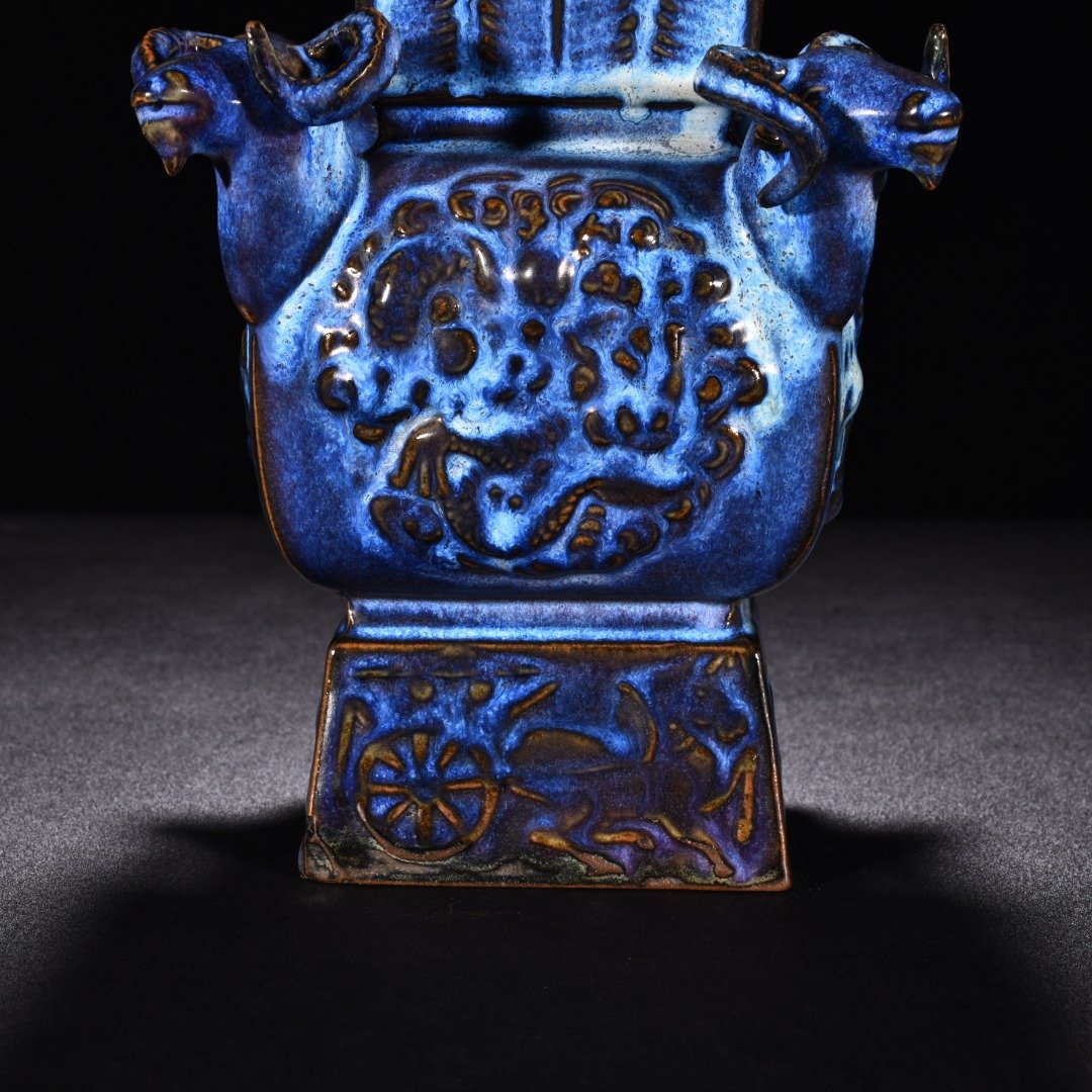 Song Dynasty Jun kiln obsidian grape purple glaze four goat square statue