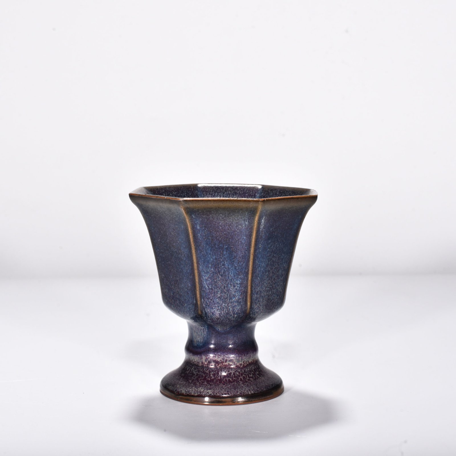 Song Dynasty Jun Kiln Rose Purple Glaze Octagonal Goblet
