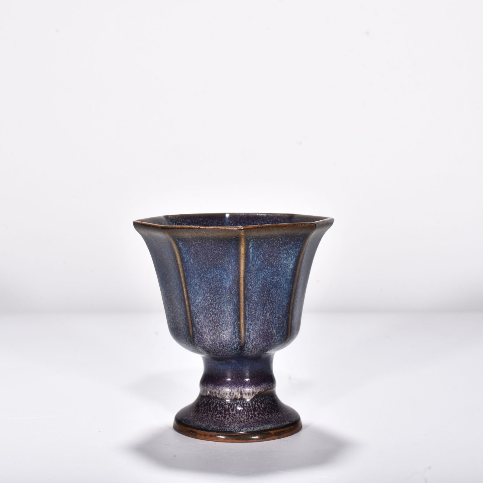 Song Dynasty Jun Kiln Rose Purple Glaze Octagonal Goblet