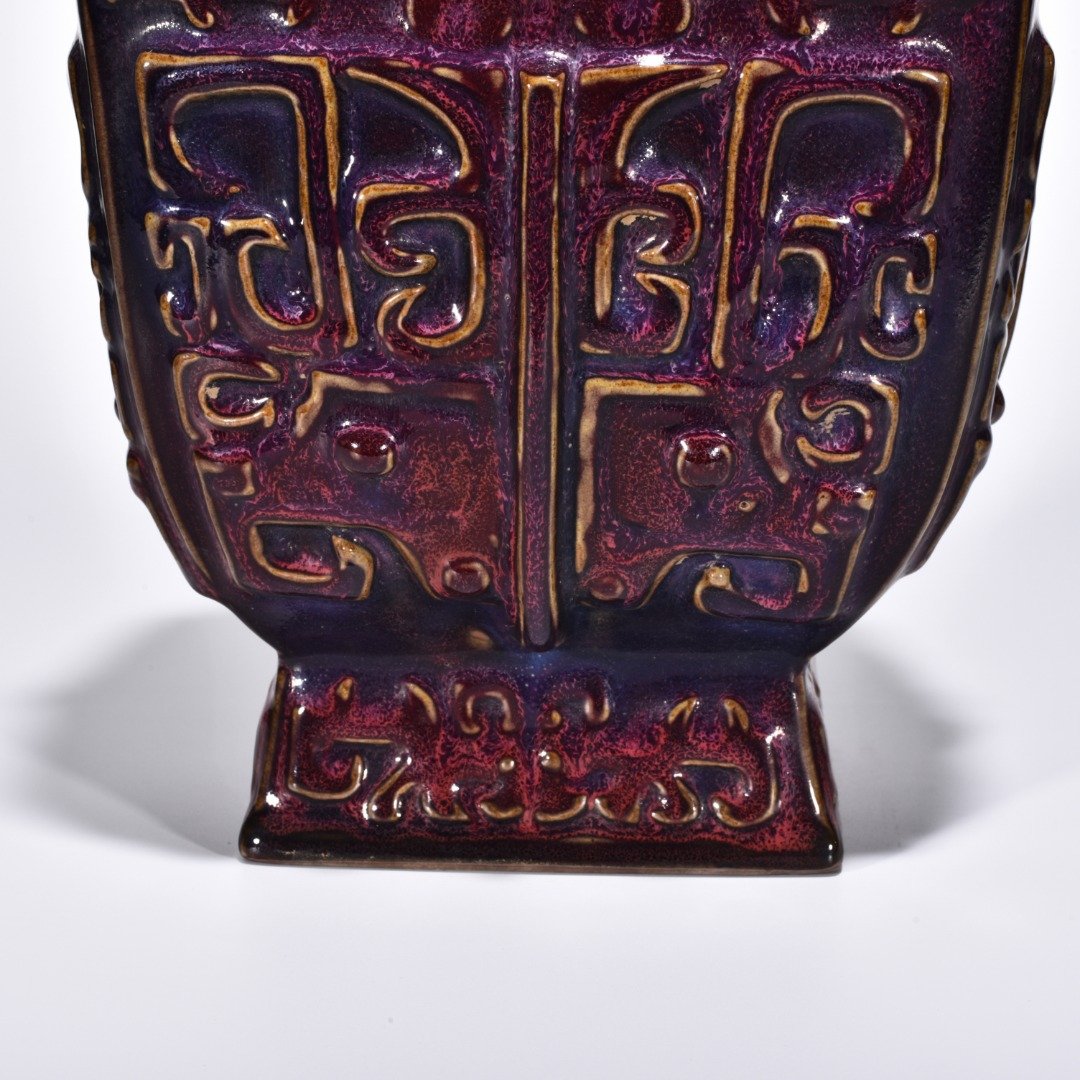 Song Dynasty Jun kiln rose purple glaze Jar with ears and square frame