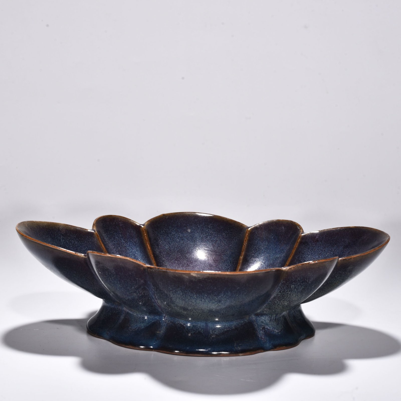 Song Dynasty Jun kiln rose purple glaze Begonia style washer