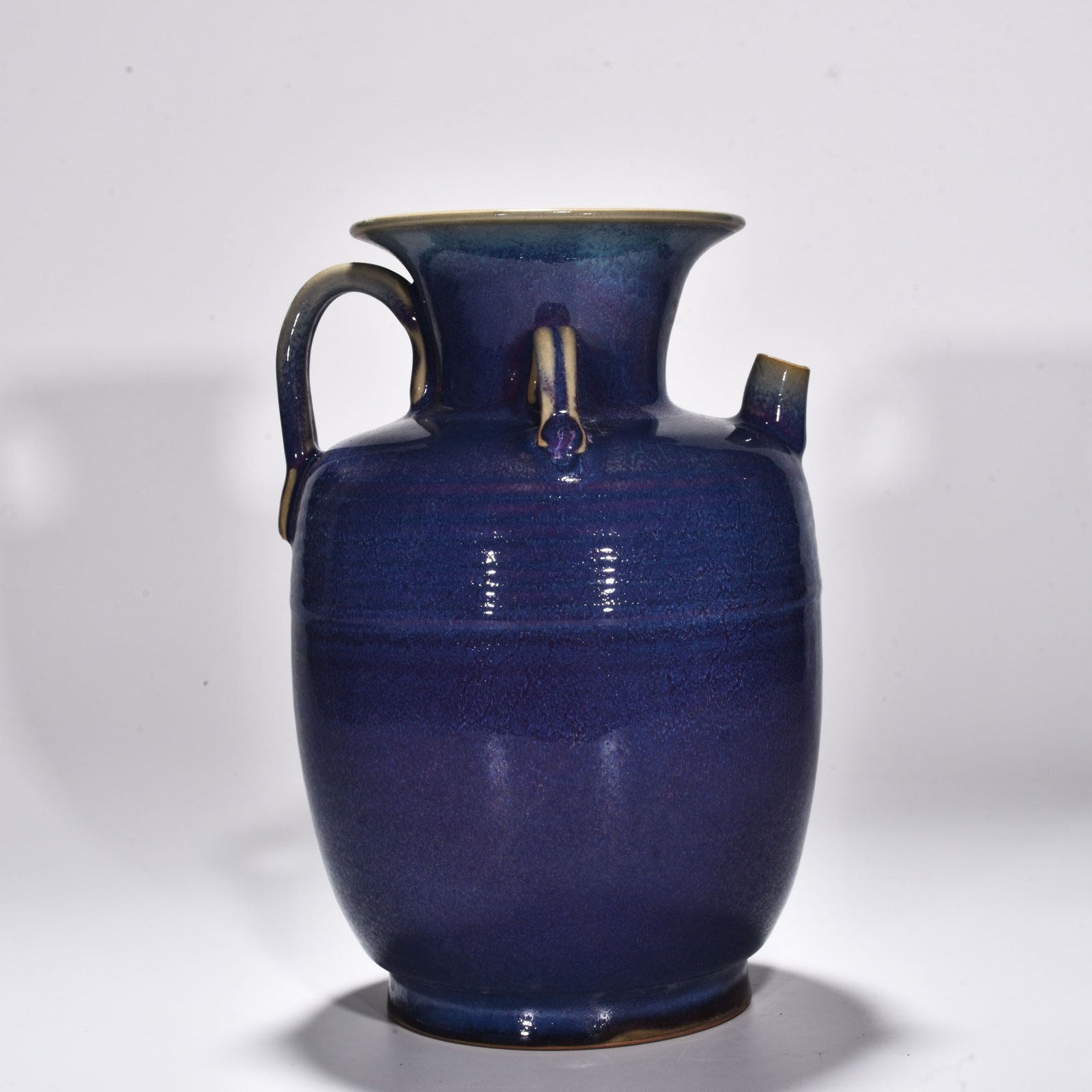 Song Dynasty Jun kiln rose purple glaze dazzling pattern ewer