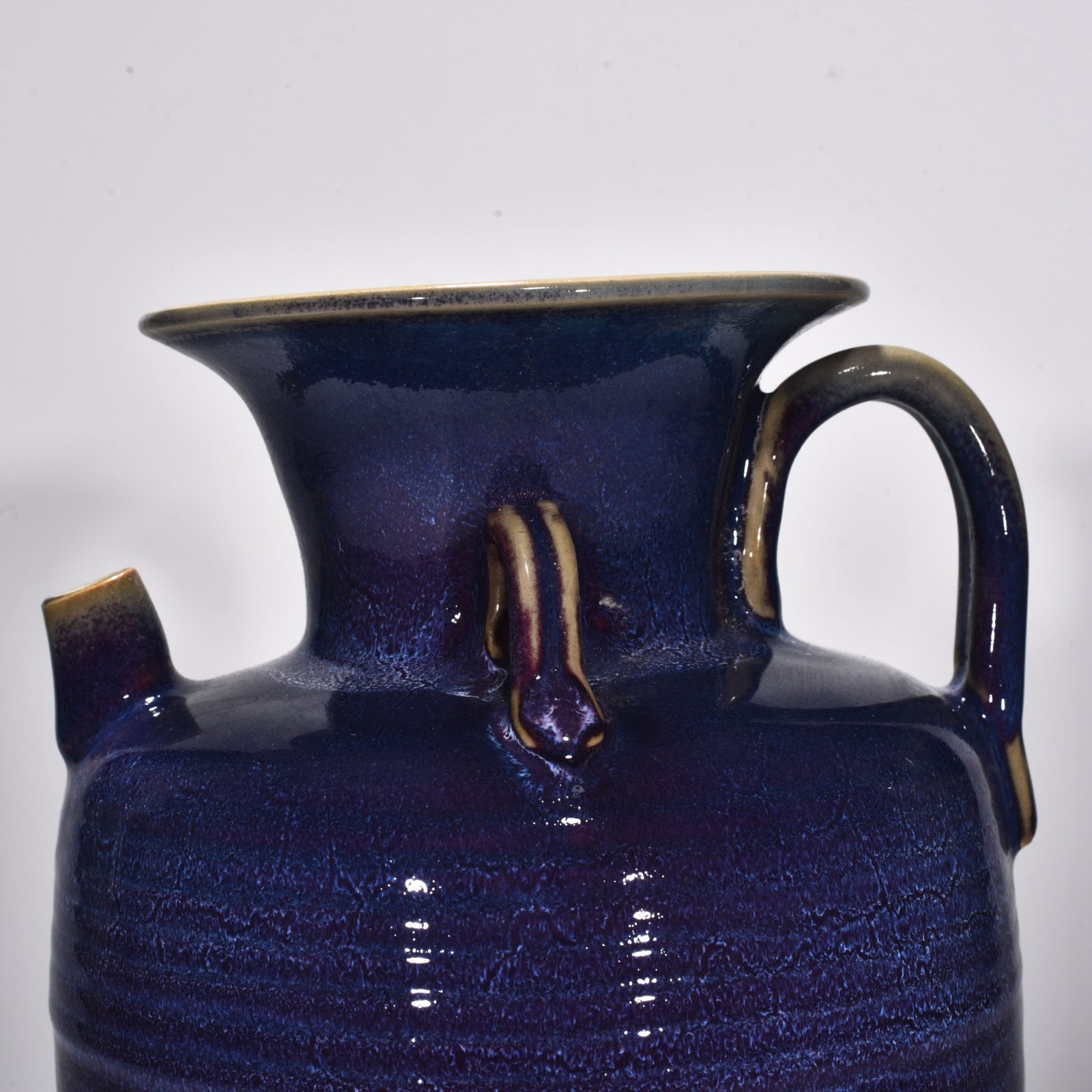 Song Dynasty Jun kiln rose purple glaze dazzling pattern ewer