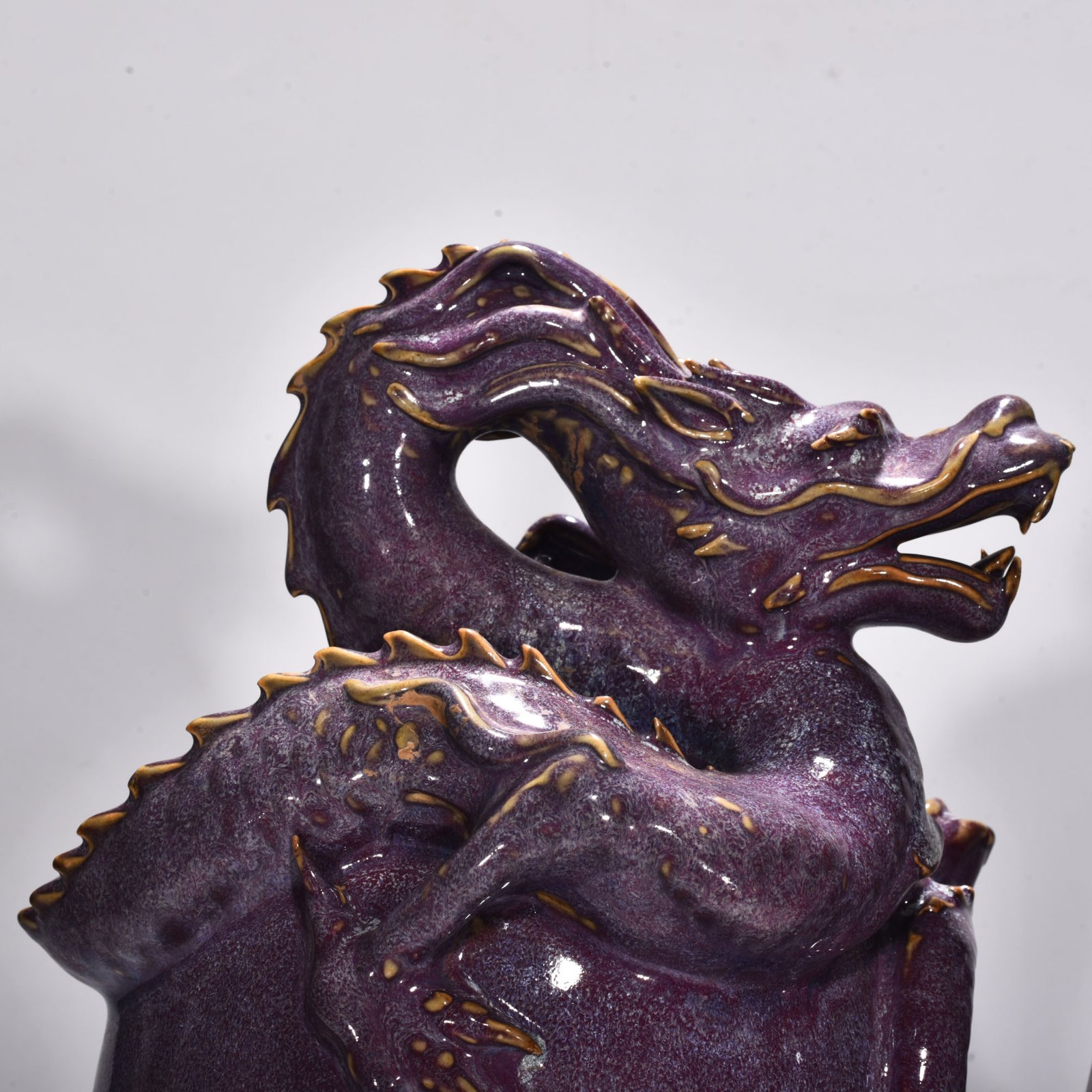 Song Dynasty Jun kiln rose purple glaze dragon and phoenix statue