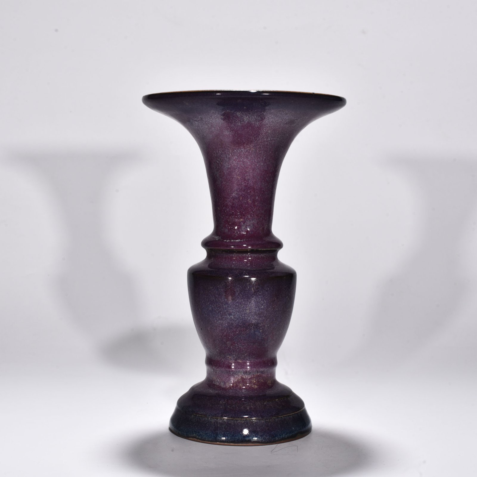 Song Dynasty Jun kiln rose purple glaze vase