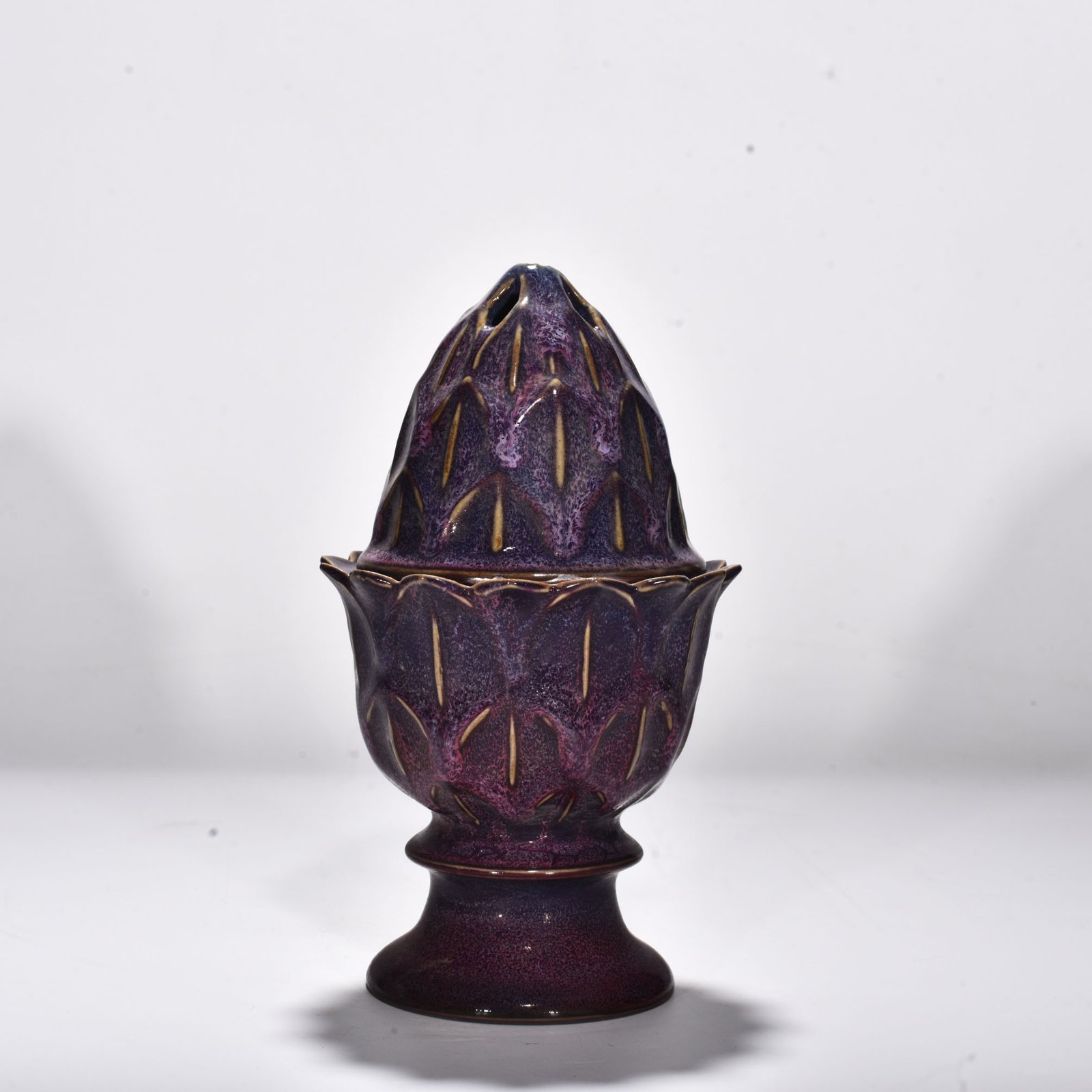 Song Dynasty Jun kiln rose purple glazed hollow smoker