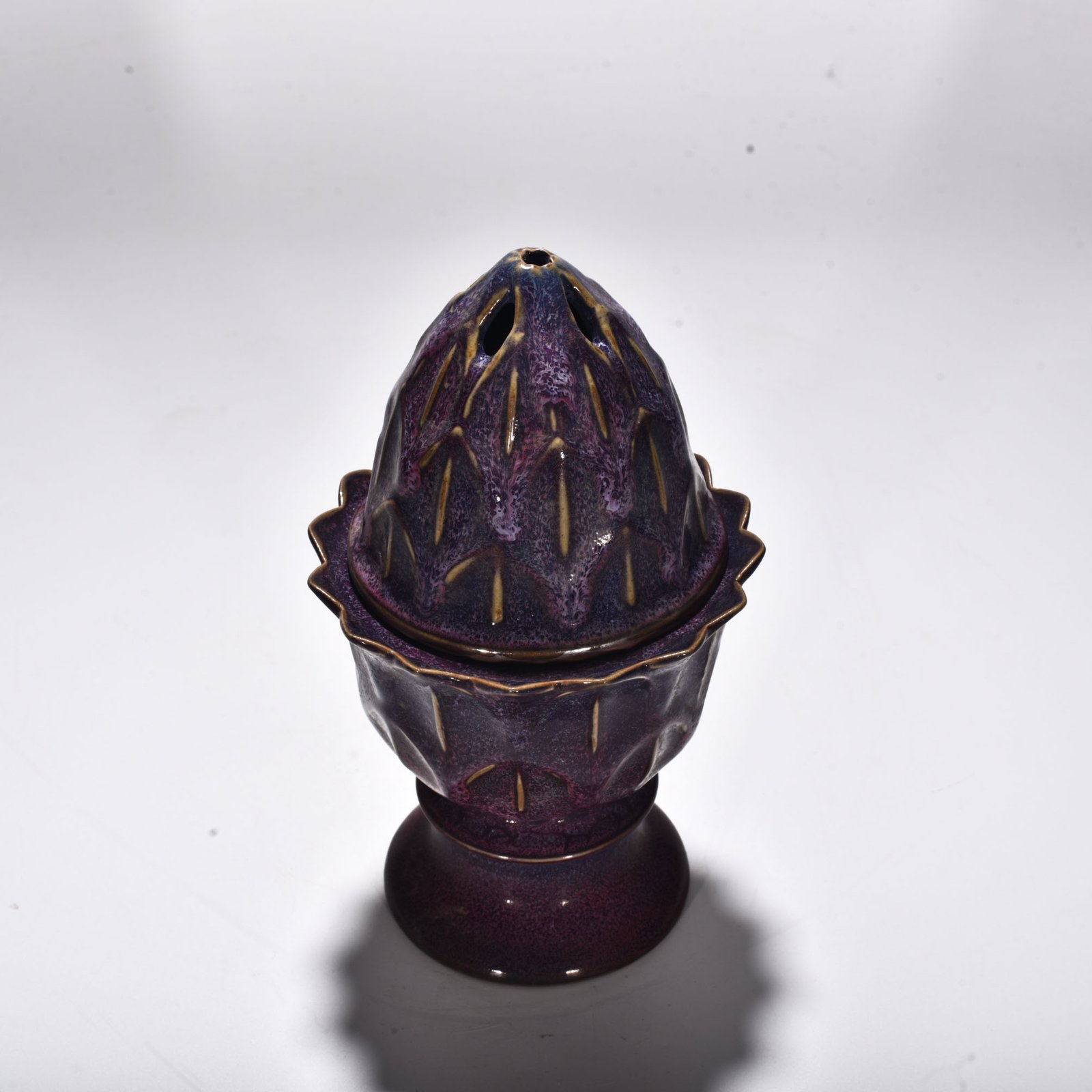 Song Dynasty Jun kiln rose purple glazed hollow smoker