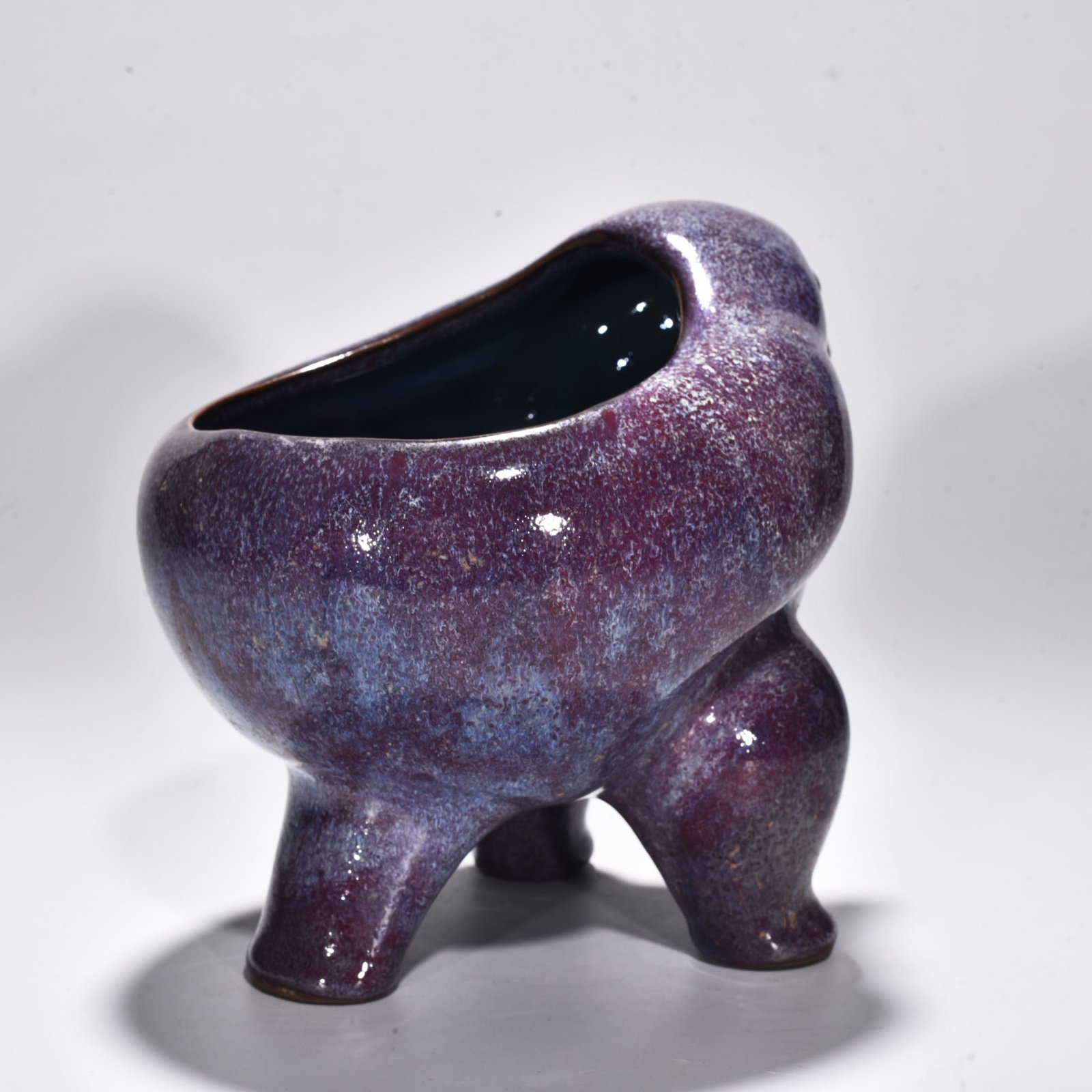 Song Dynasty Jun kiln rose purple glaze bird and animal washer