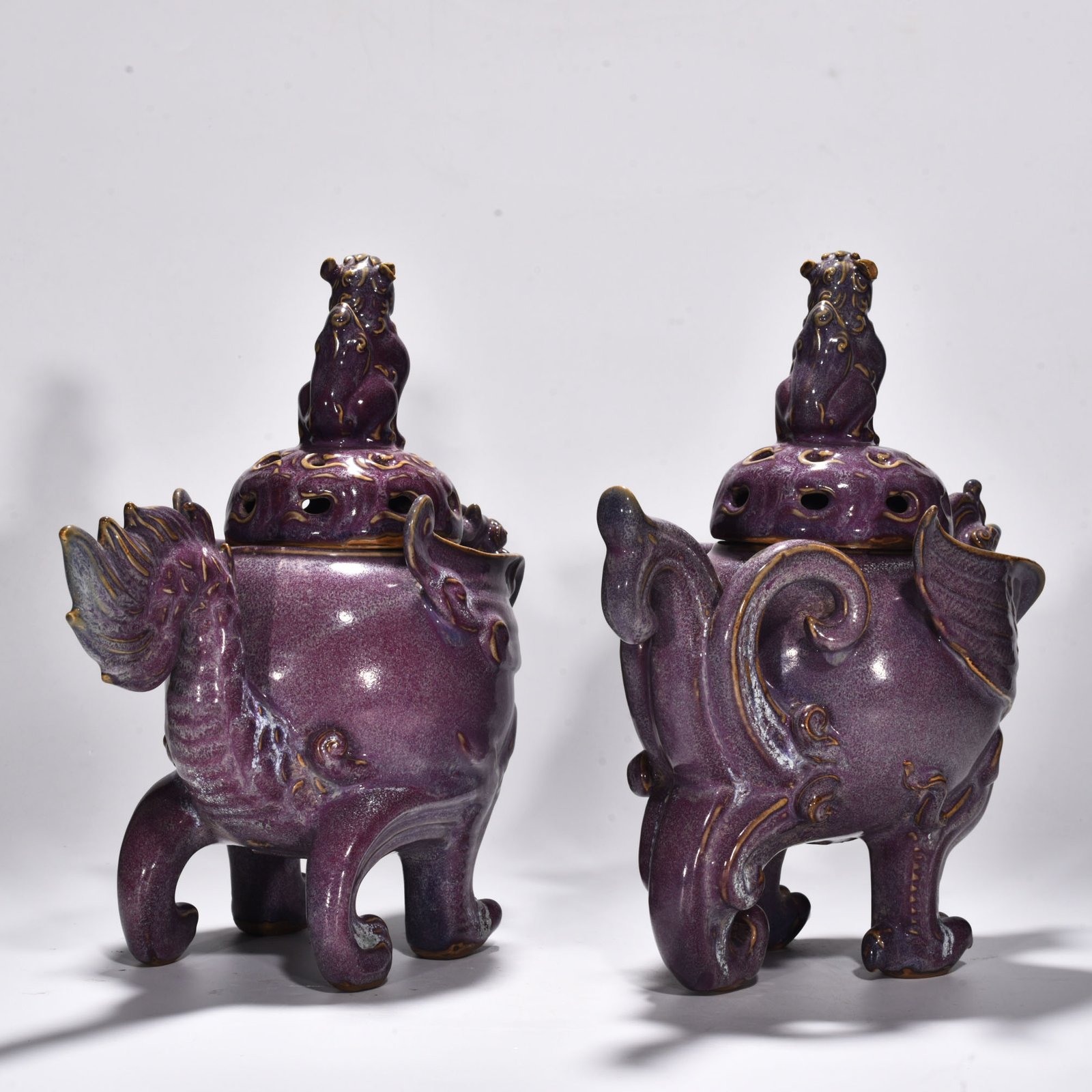 Song Dynasty Jun kiln rose purple glaze hollow fumigator