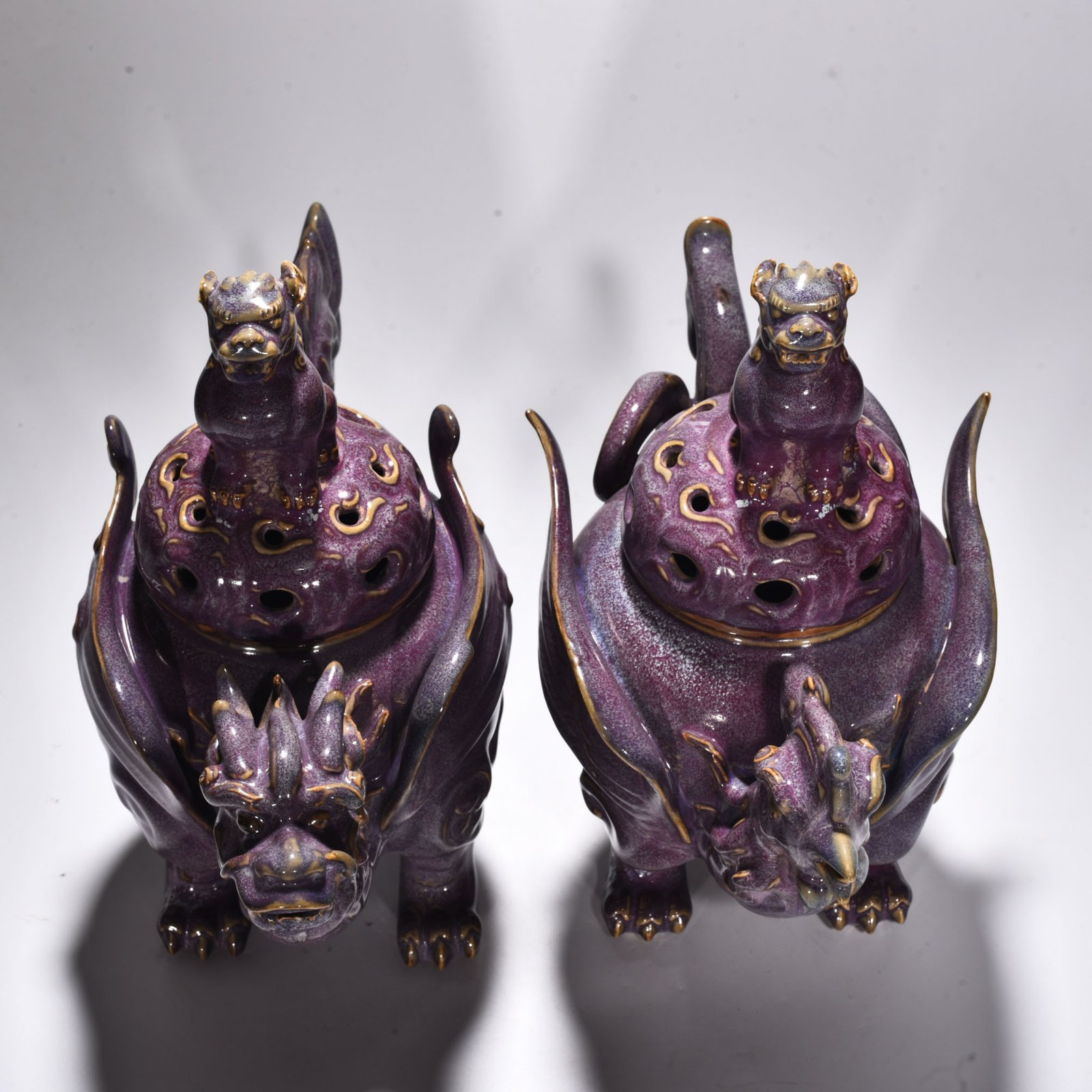 Song Dynasty Jun kiln rose purple glaze hollow fumigator