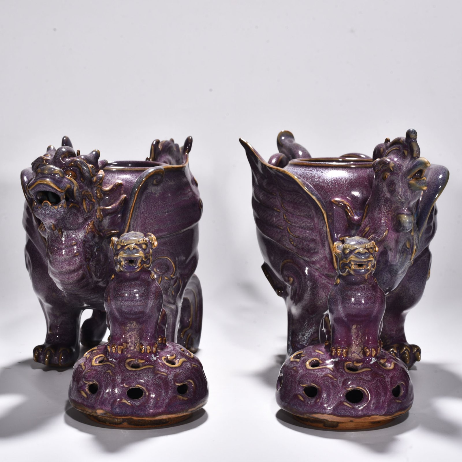 Song Dynasty Jun kiln rose purple glaze hollow fumigator