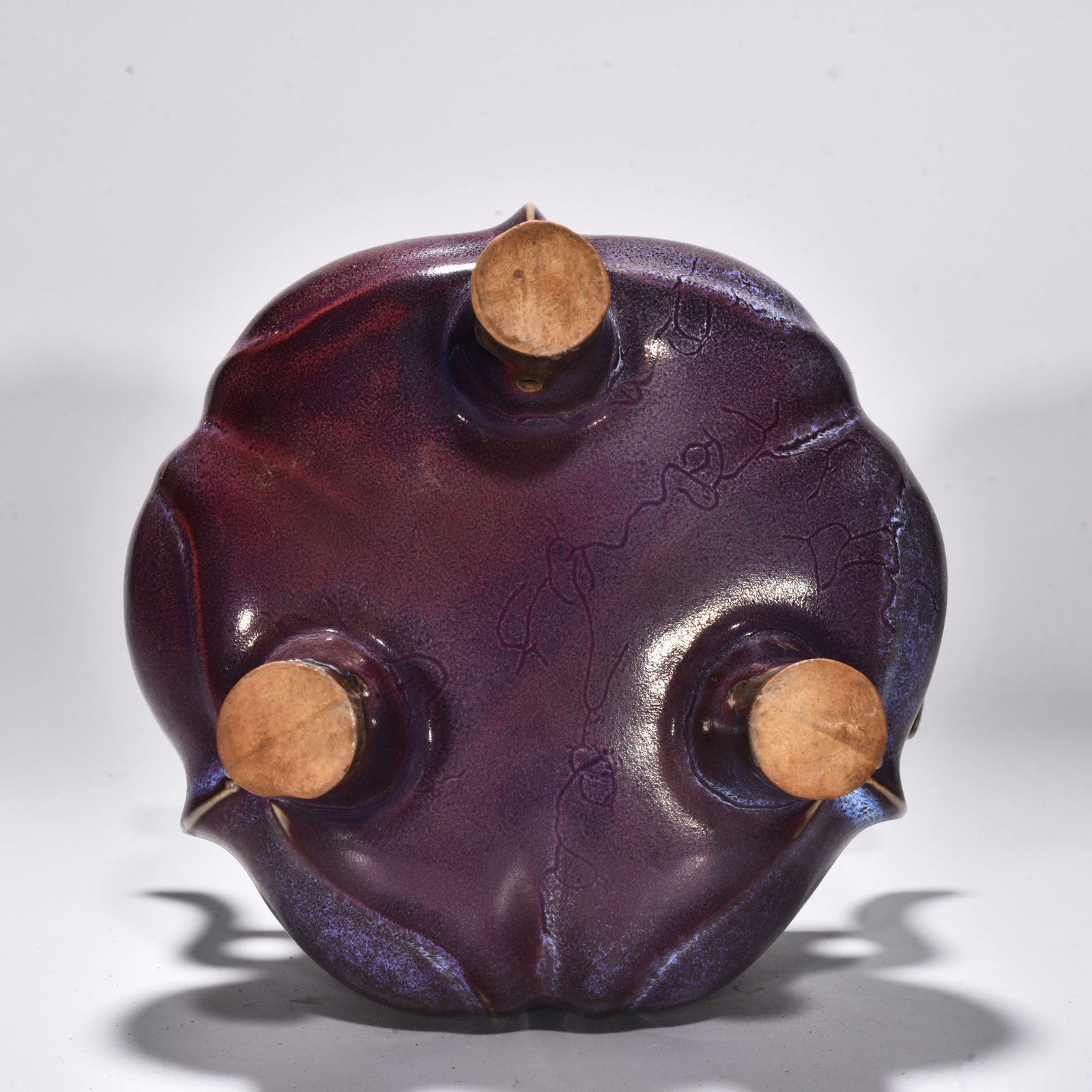 Song Dynasty Jun kiln rose red glaze three legged and double eared stove