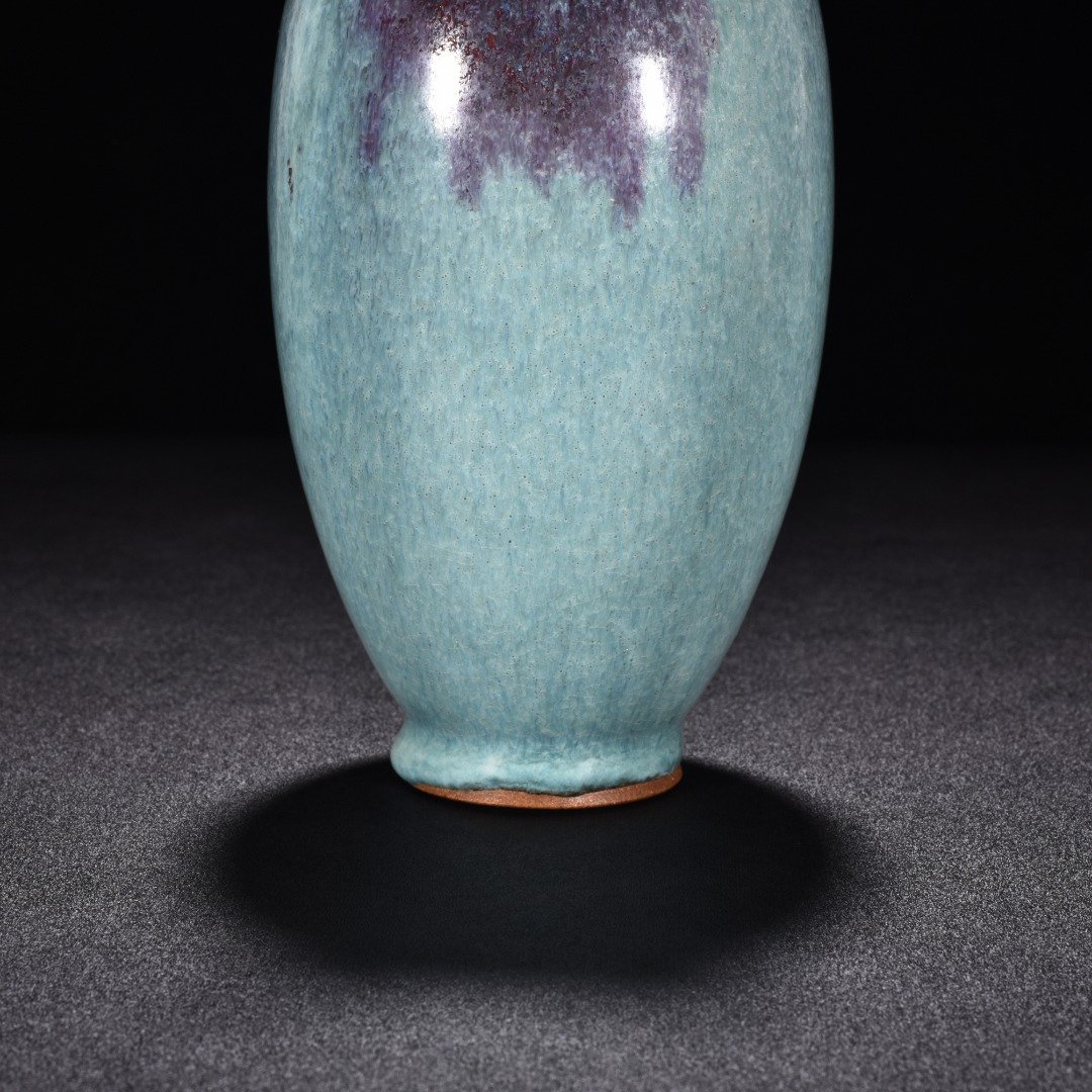 Song Dynasty Jun kiln blue glaze obsidian rose purple plum vase