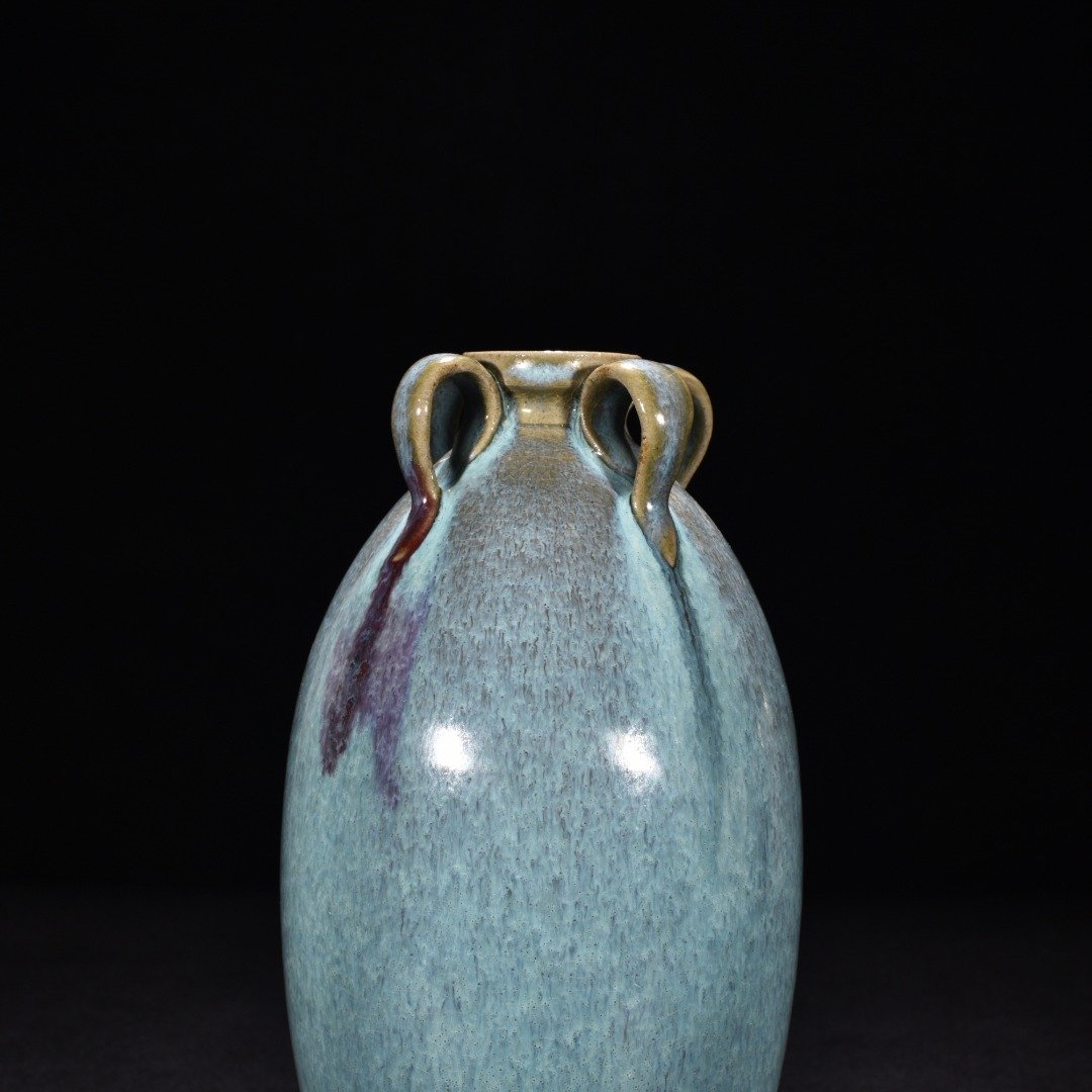 Song Dynasty Jun kiln blue glaze obsidian rose purple plum vase