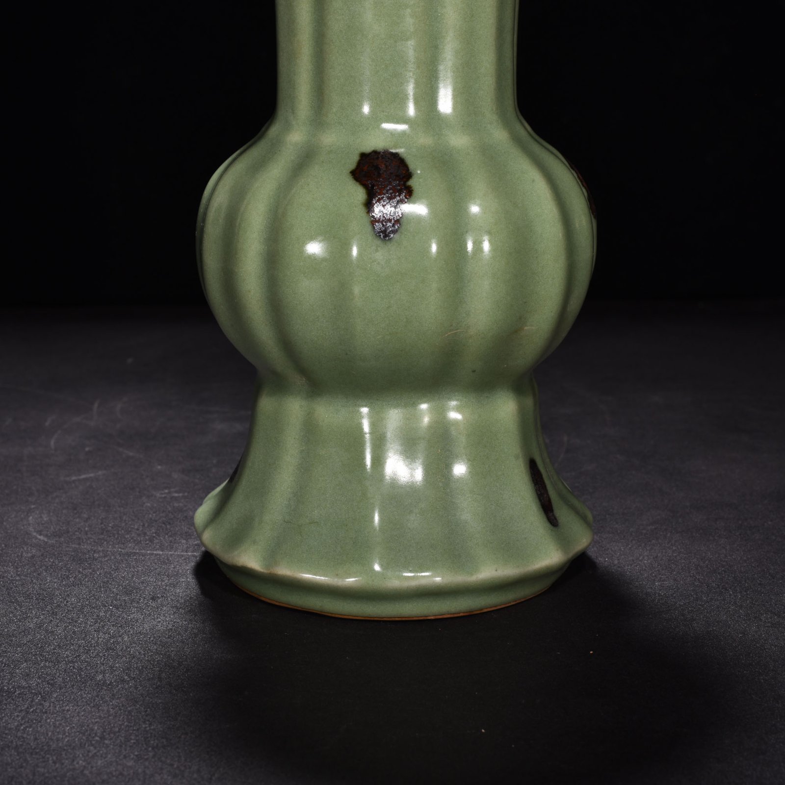 Song Dynasty kiln plum celadon glaze dotted flower goblet