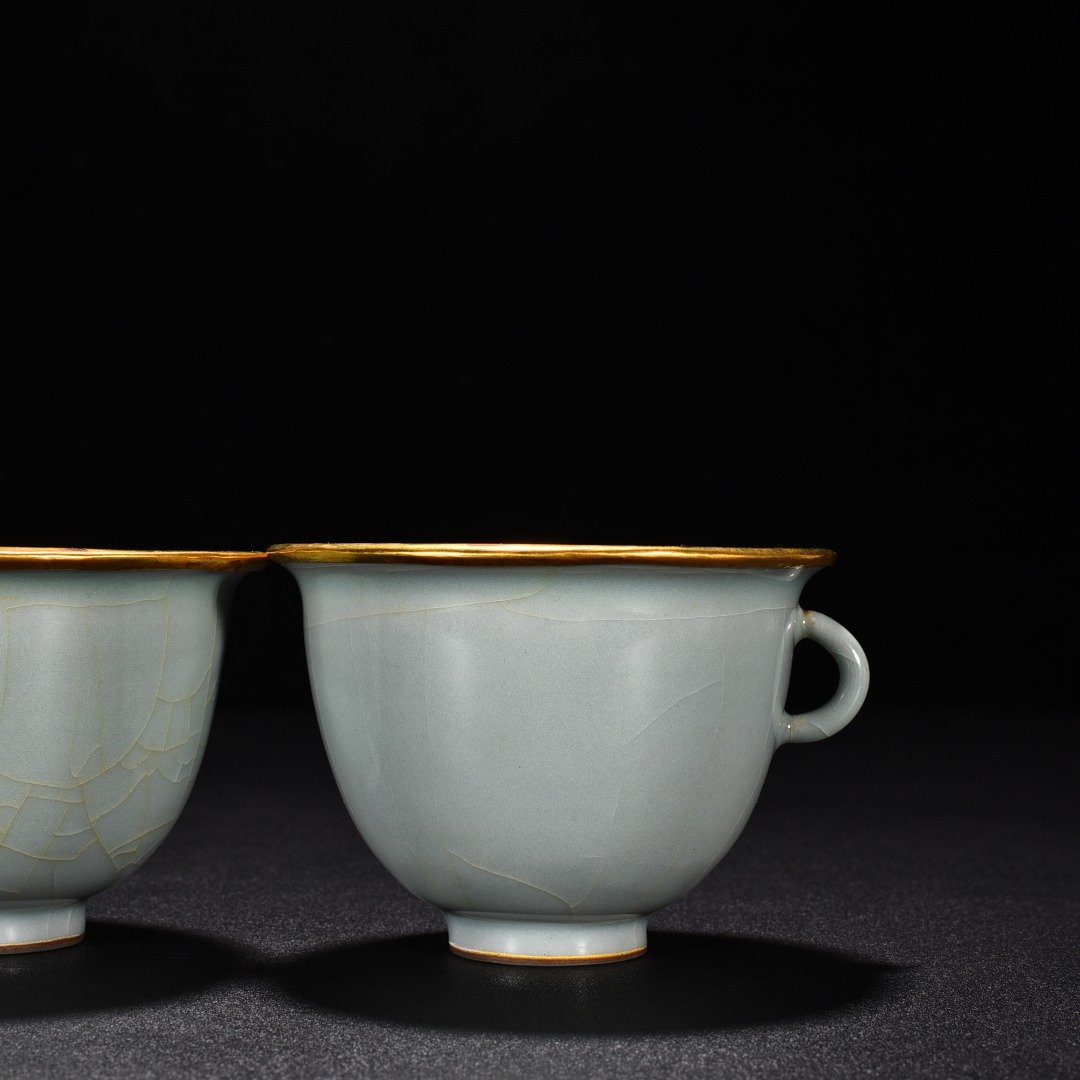 Song Dynasty kiln pink celadon glaze cup