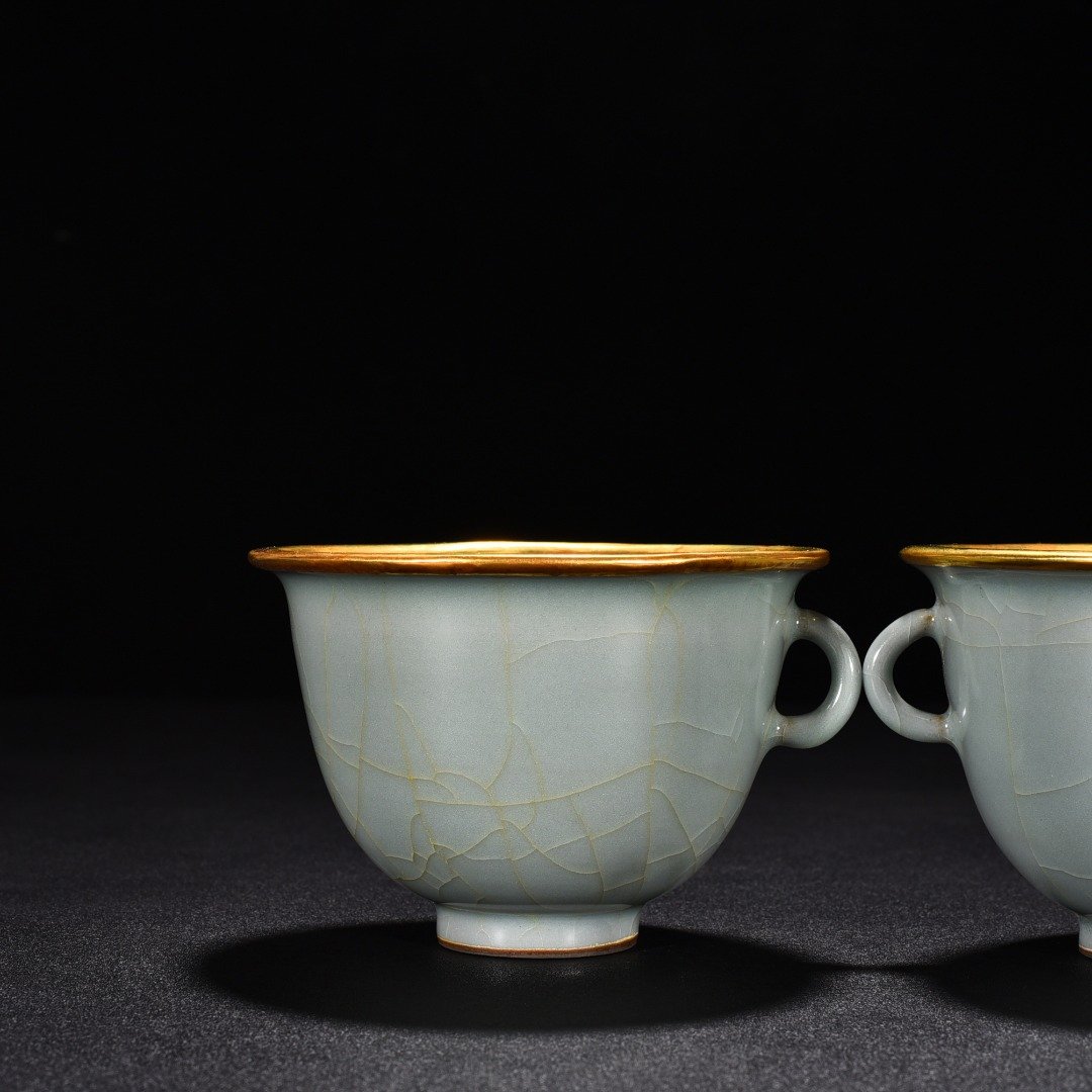 Song Dynasty kiln pink celadon glaze cup