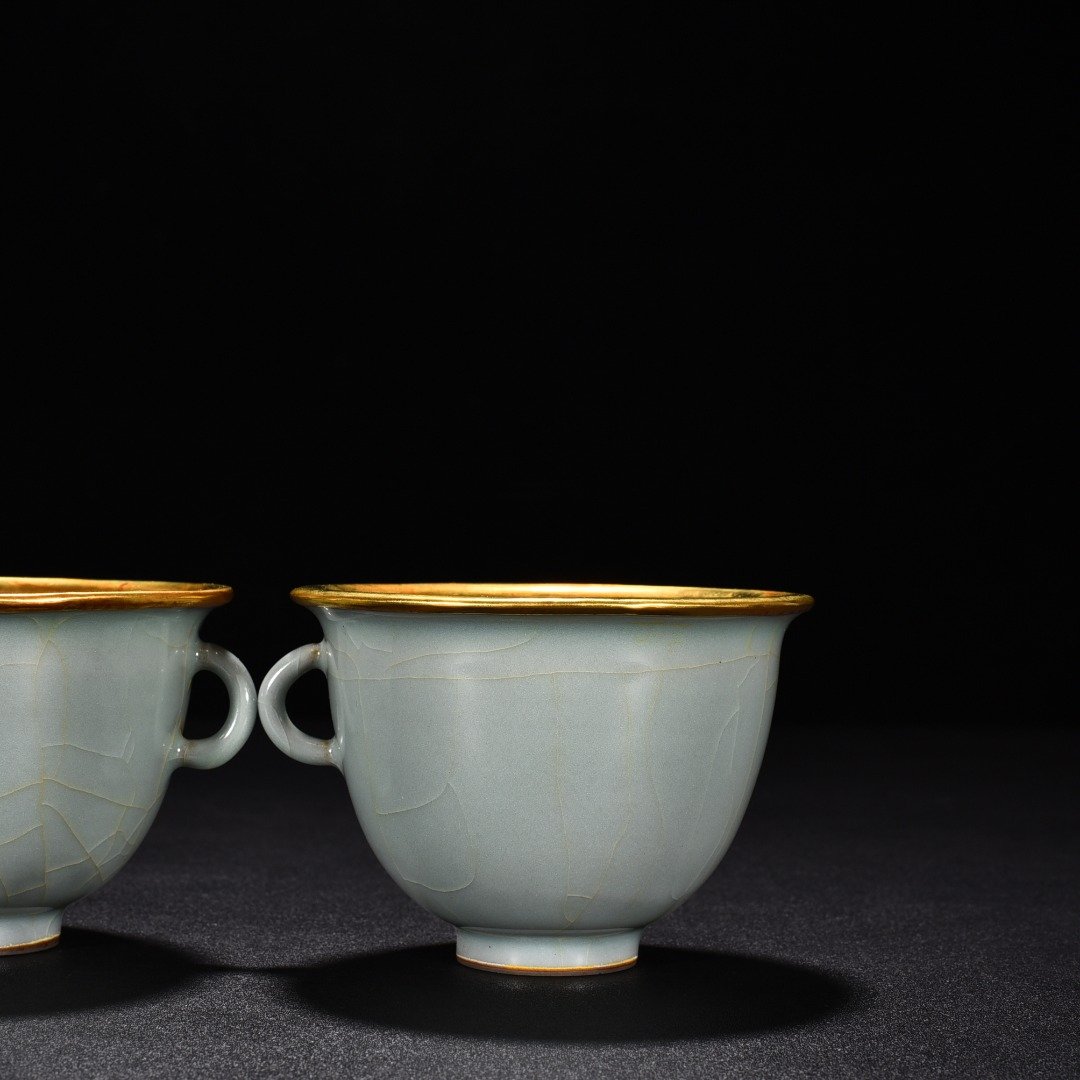 Song Dynasty kiln pink celadon glaze cup
