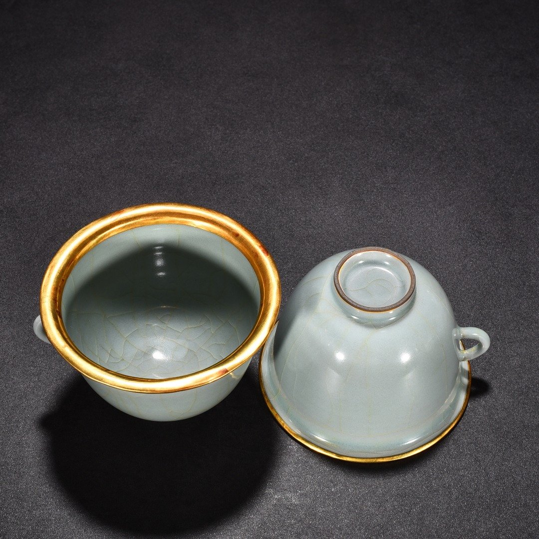 Song Dynasty kiln pink celadon glaze cup