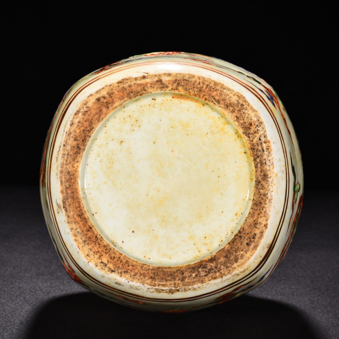 Ming Dynasty Xuande five color golden phoenix pattern gourd vase