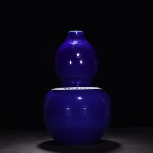 Ming Dynasty Xuande blue glazed gourd vase