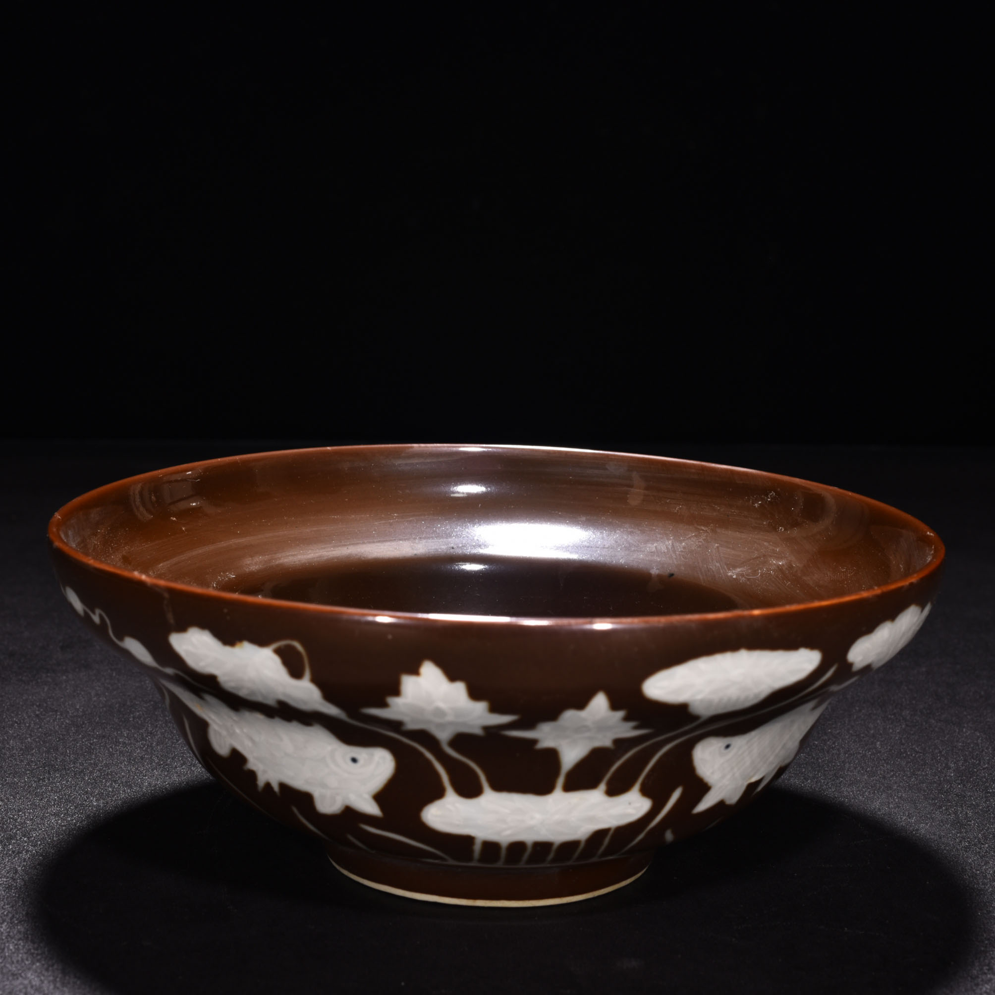 Ming Dynasty Xuande purple gold glaze algae pattern folded bowl