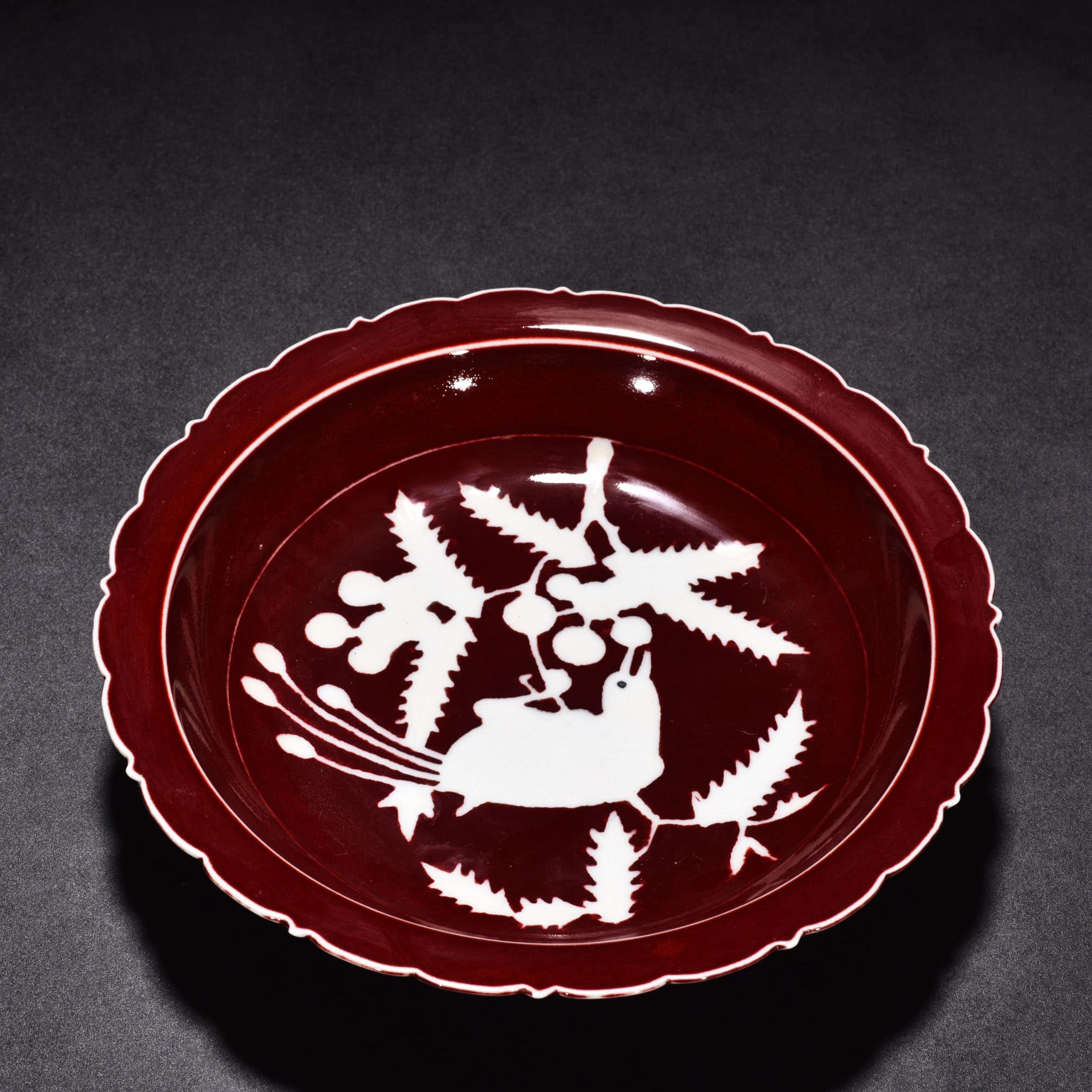 Ming dynasty Xuande Ji red glaze white rhombus plate
